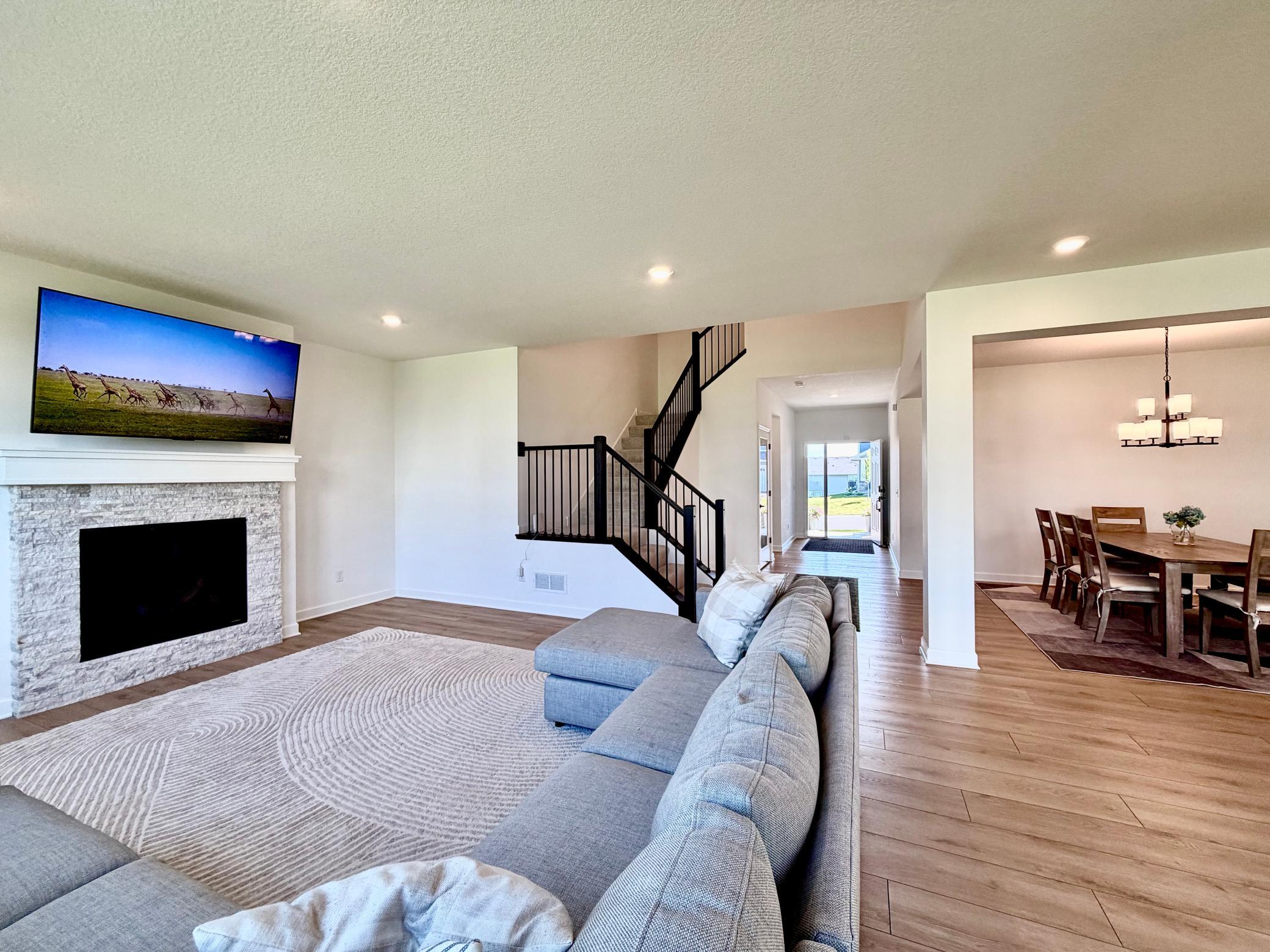 View of Residential at 18112 Hounds Drive, Lakeville MN 55044, Lakeville (6 of 39) - Mike Wilen | Minnesota Team Real Estate