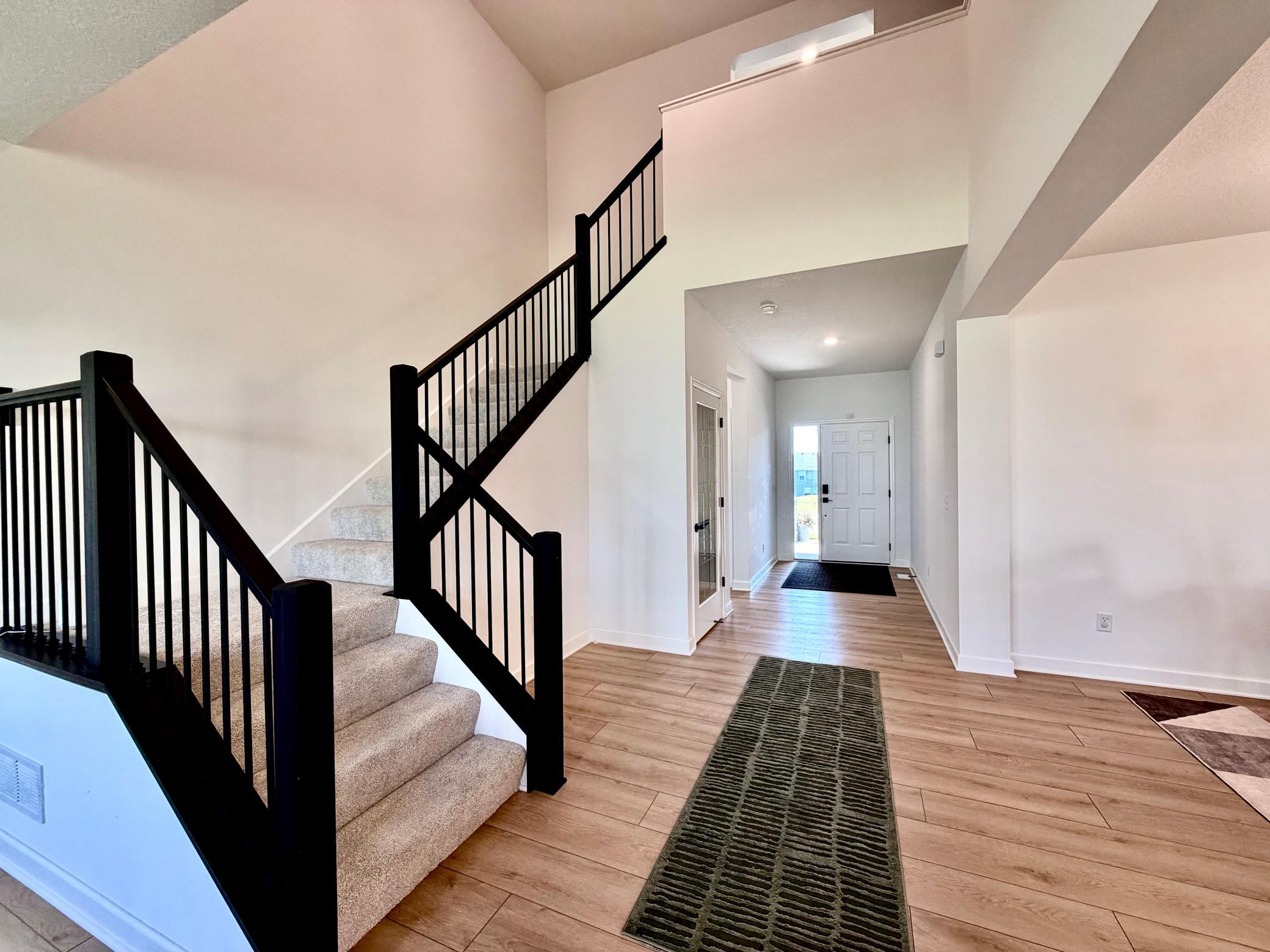 View of Residential at 18112 Hounds Drive, Lakeville MN 55044, Lakeville (2 of 39) - Mike Wilen | Minnesota Team Real Estate