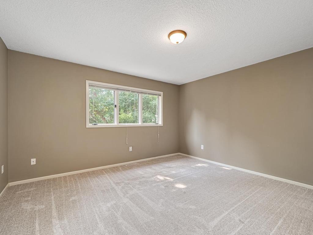 View of Residential at 1567 Humboldt Avenue, West Saint Paul MN 55118, West Saint Paul (11 of 18) - Mike Wilen | Minnesota Team Real Estate