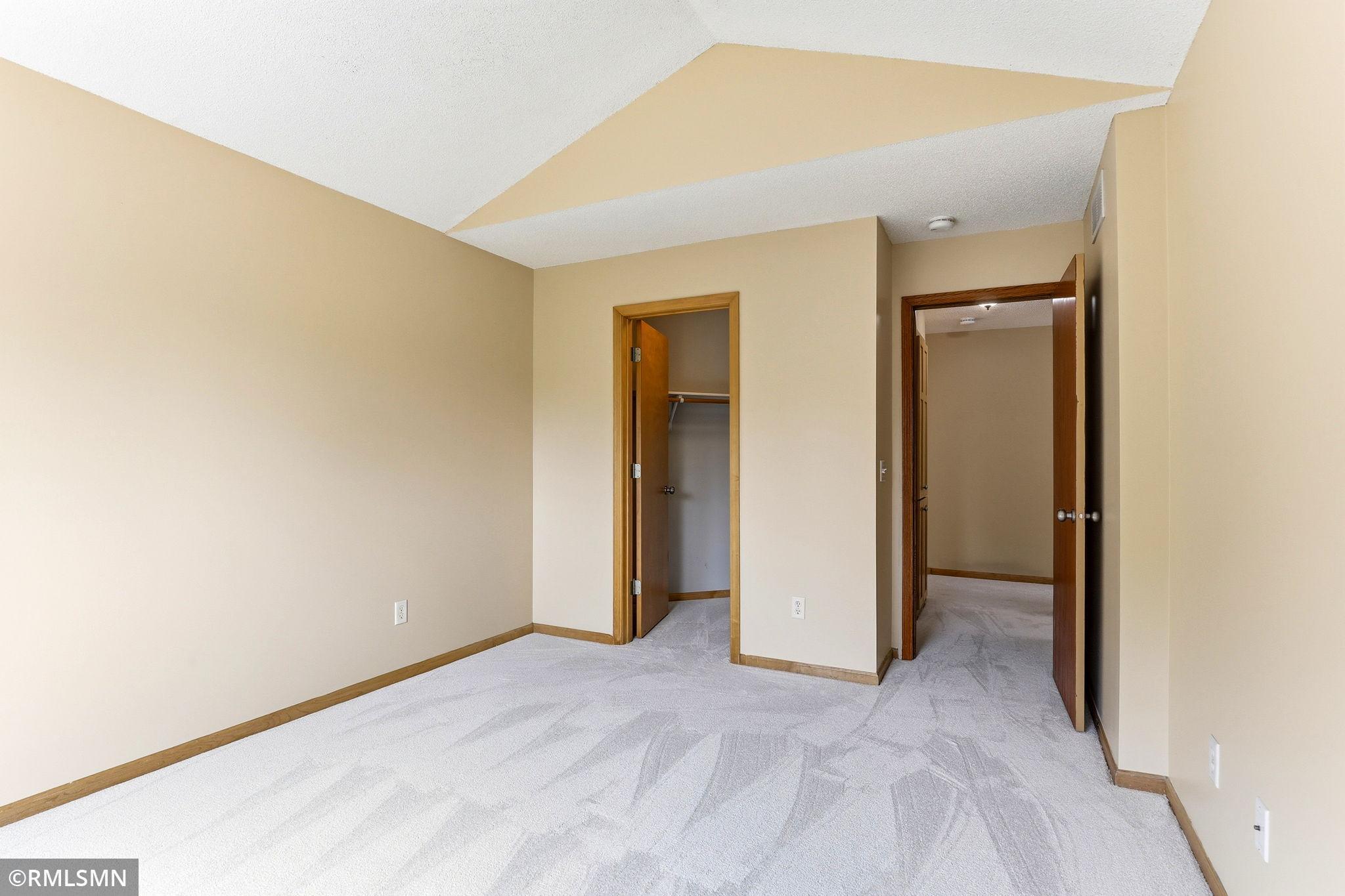 View of Residential at 6911 Cambridge Road, Shakopee MN 55379, Shakopee (32 of 56) - Mike Wilen | Minnesota Team Real Estate
