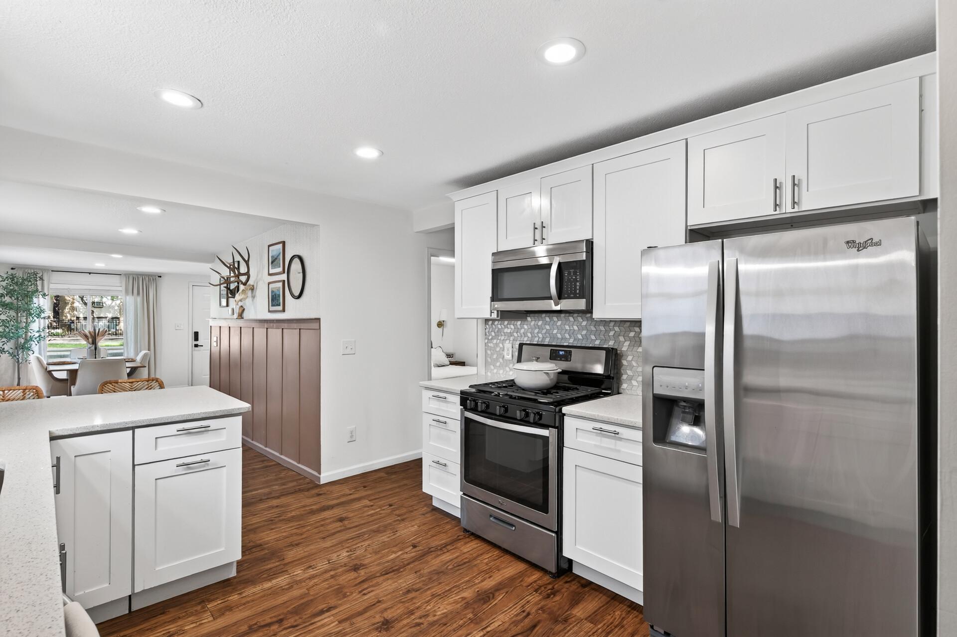 View of Residential at 2733 Louisiana Avenue, Saint Louis Park MN 55426, Saint Louis Park (13 of 26) - Mike Wilen | Minnesota Team Real Estate