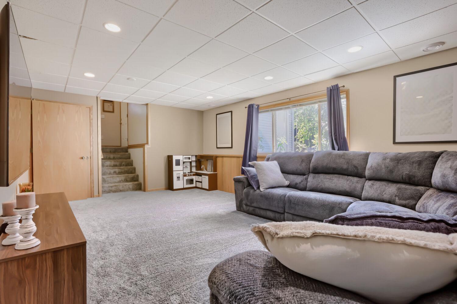 View of Residential at 1209 Roberts Road, Buffalo MN 55313, Buffalo (5 of 22) - Mike Wilen | Minnesota Team Real Estate