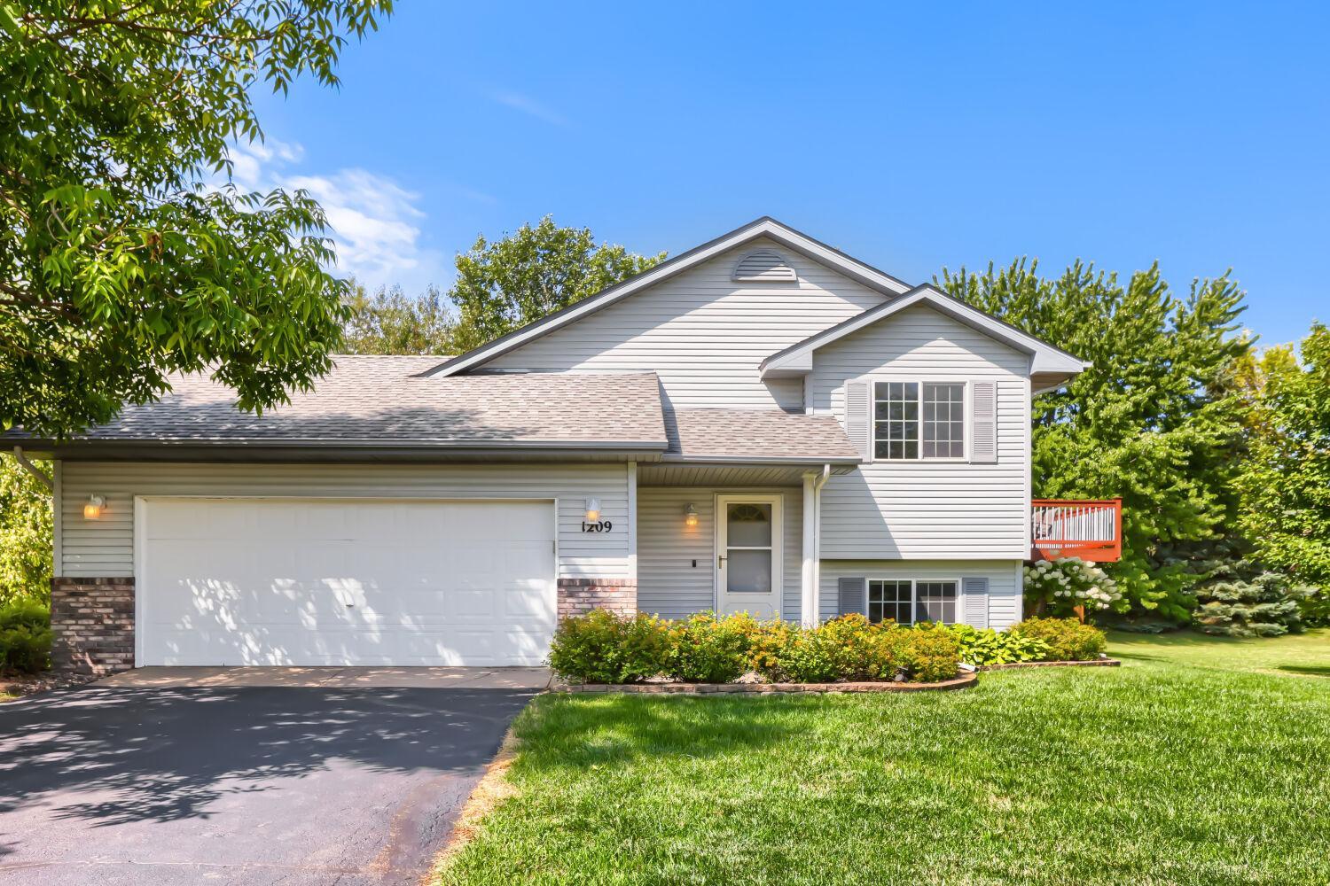 View of Single Family at 1209 Roberts Road, Buffalo - Mike Wilen | Minnesota Team Real Estate