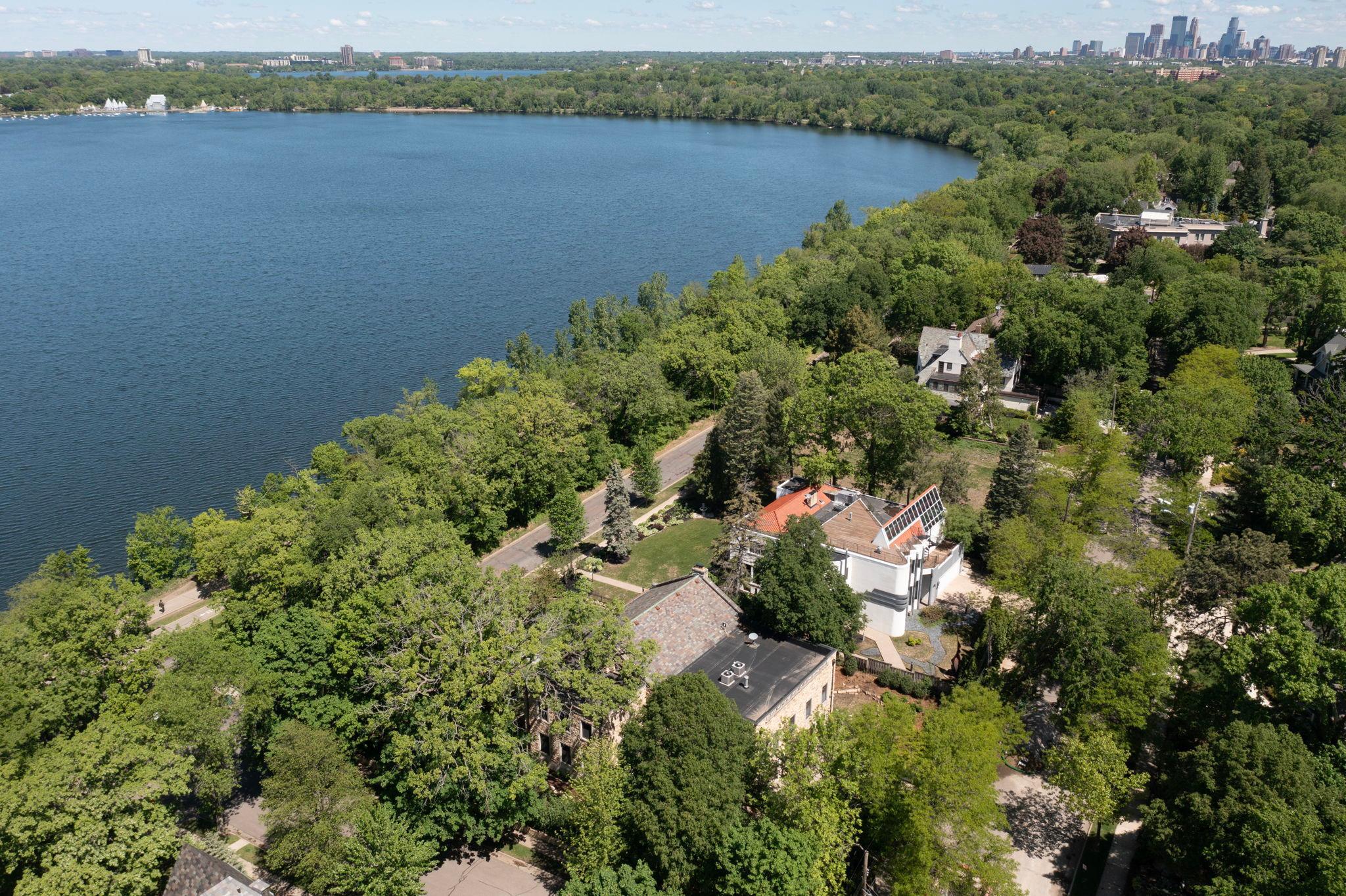 View of Residential at 4649 Lake Harriet Parkway, Minneapolis MN 55419, Minneapolis (23 of 28) - Mike Wilen | Minnesota Team Real Estate