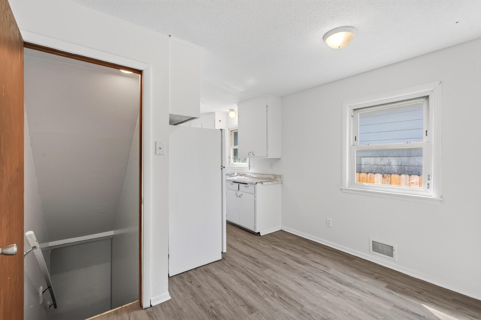 View of Residential at 5115 Camden Avenue, Minneapolis MN 55430, Minneapolis (13 of 34) - Mike Wilen | Minnesota Team Real Estate