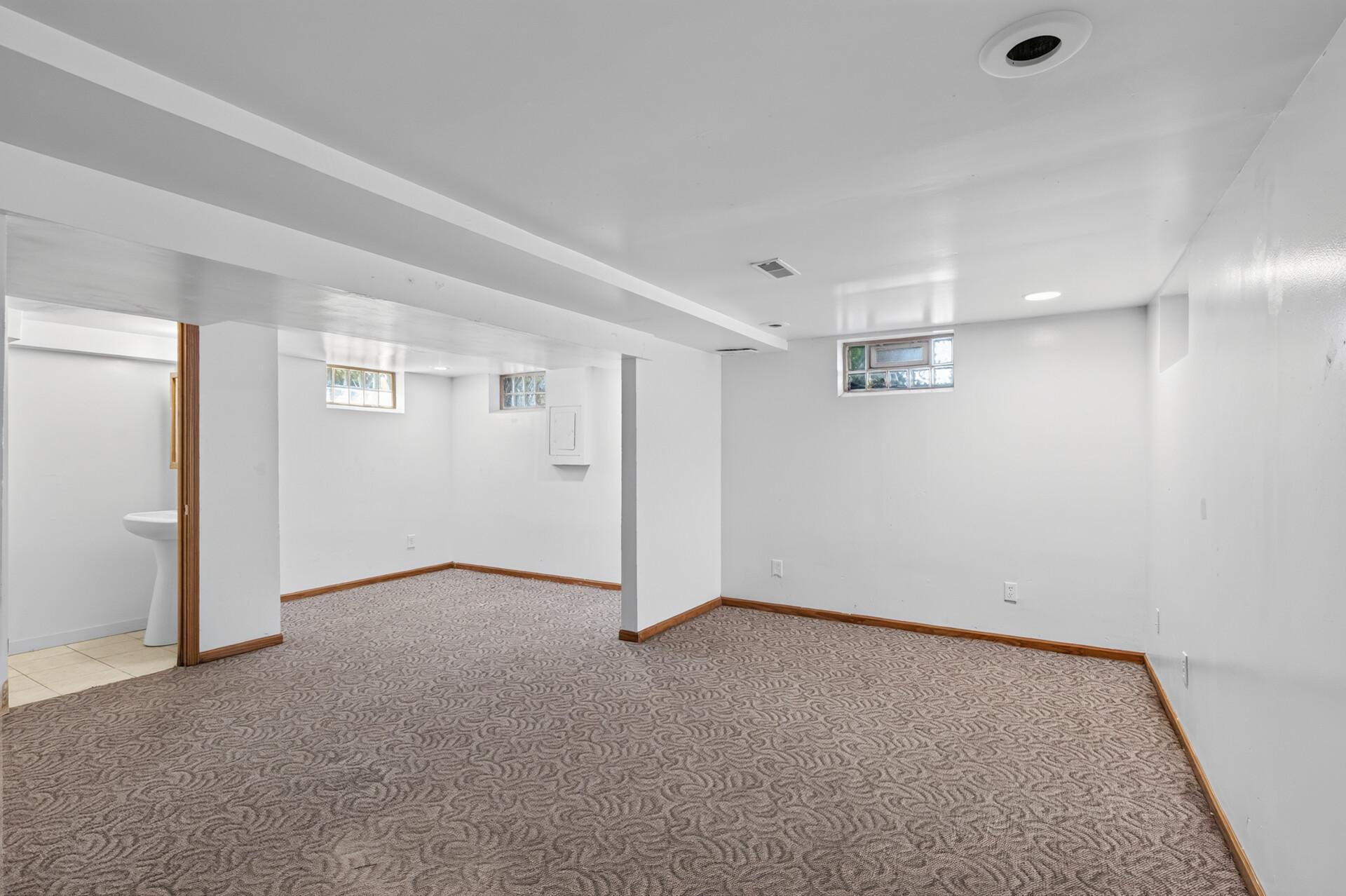 View of Residential at 5115 Camden Avenue, Minneapolis MN 55430, Minneapolis (28 of 34) - Mike Wilen | Minnesota Team Real Estate