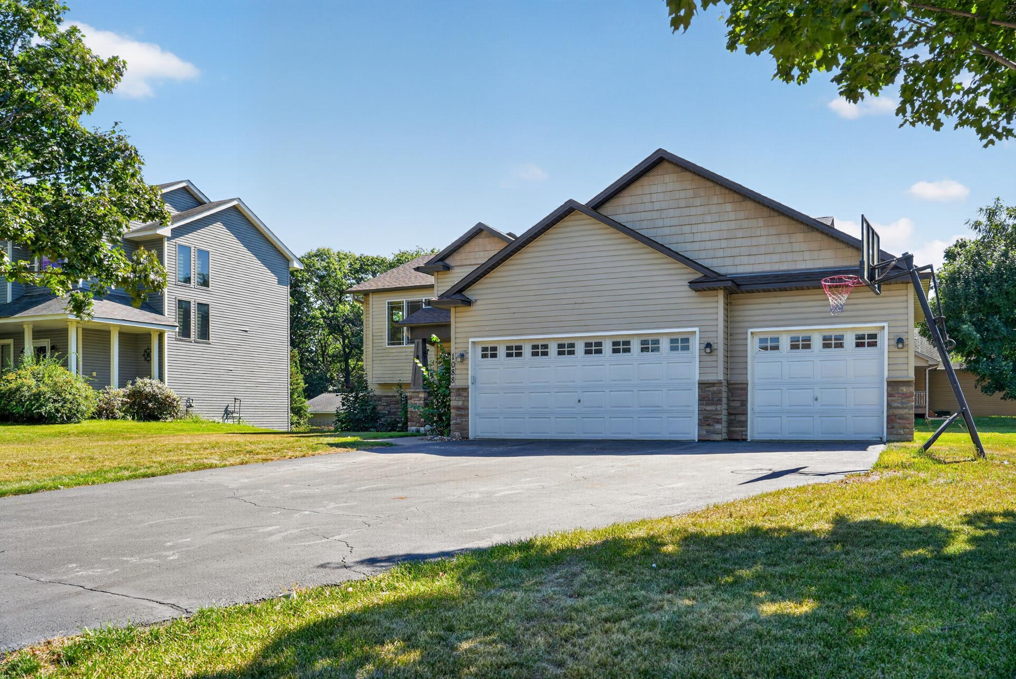 View of Residential at 1088 161st Lane, Andover MN 55304, Andover (28 of 38) - Mike Wilen | Minnesota Team Real Estate