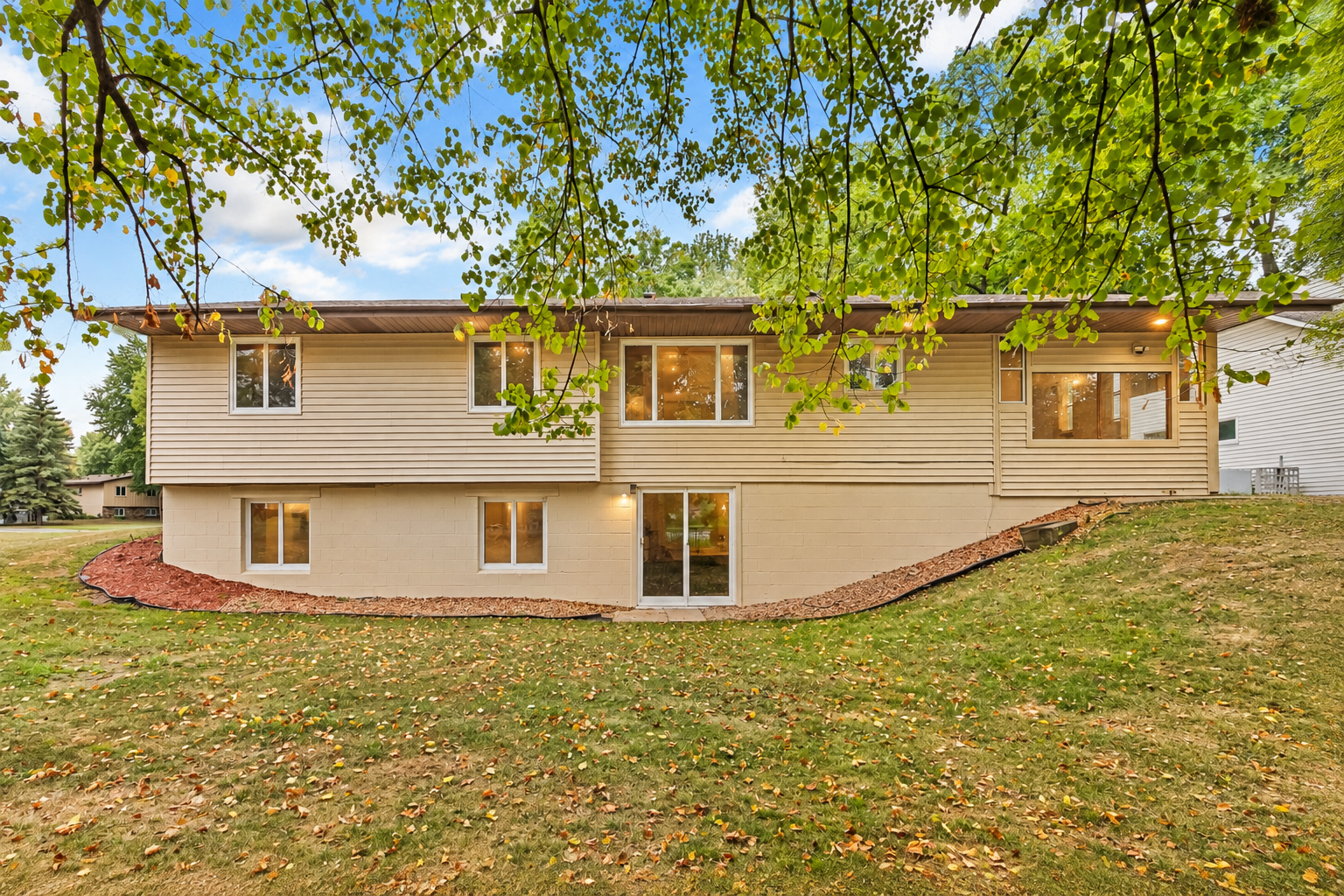 View of Residential at 10250 Boundary Creek Terrace, Maple Grove MN 55369, Maple Grove (5 of 23) - Mike Wilen | Minnesota Team Real Estate