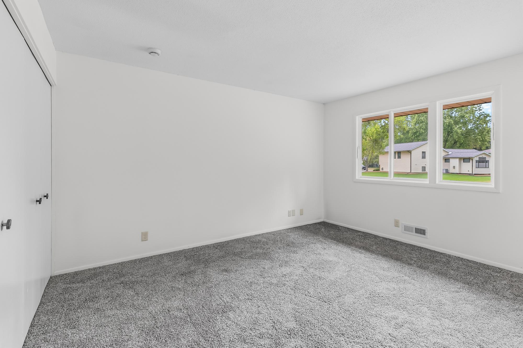 View of Residential at 10250 Boundary Creek Terrace, Maple Grove MN 55369, Maple Grove (13 of 23) - Mike Wilen | Minnesota Team Real Estate