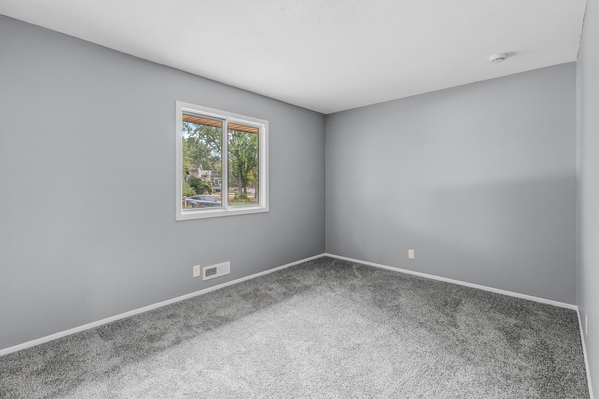 View of Residential at 10250 Boundary Creek Terrace, Maple Grove MN 55369, Maple Grove (16 of 23) - Mike Wilen | Minnesota Team Real Estate