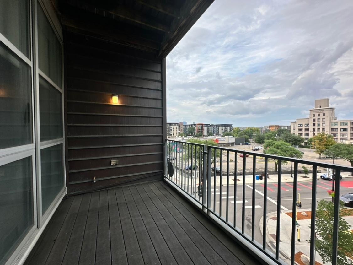 View of Residential at 1211 Lagoon Avenue #405, Minneapolis MN 55408, Minneapolis (15 of 19) - Mike Wilen | Minnesota Team Real Estate