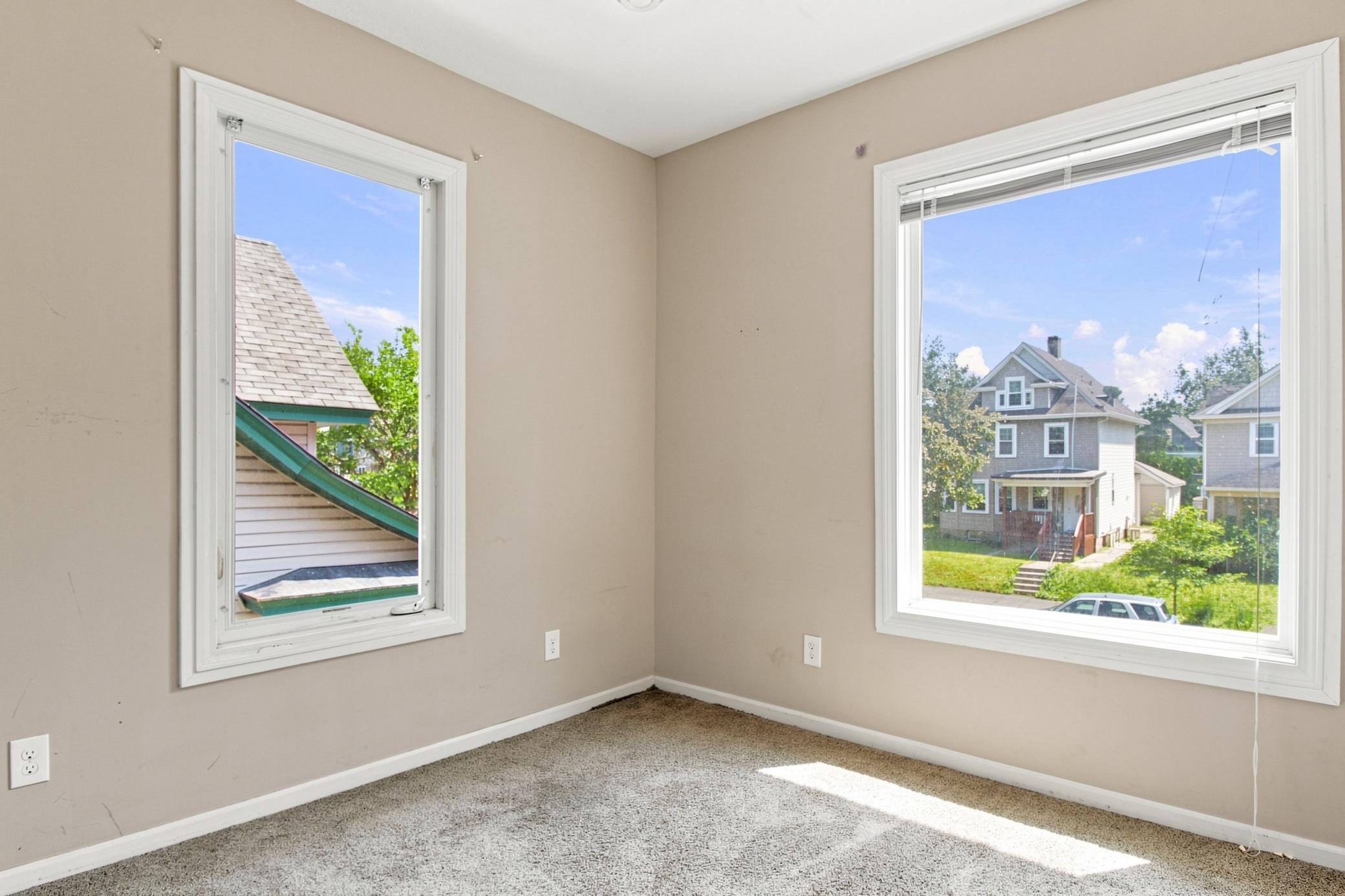View of Residential at 969 Carroll Avenue, Saint Paul MN 55104, Saint Paul (14 of 25) - Mike Wilen | Minnesota Team Real Estate