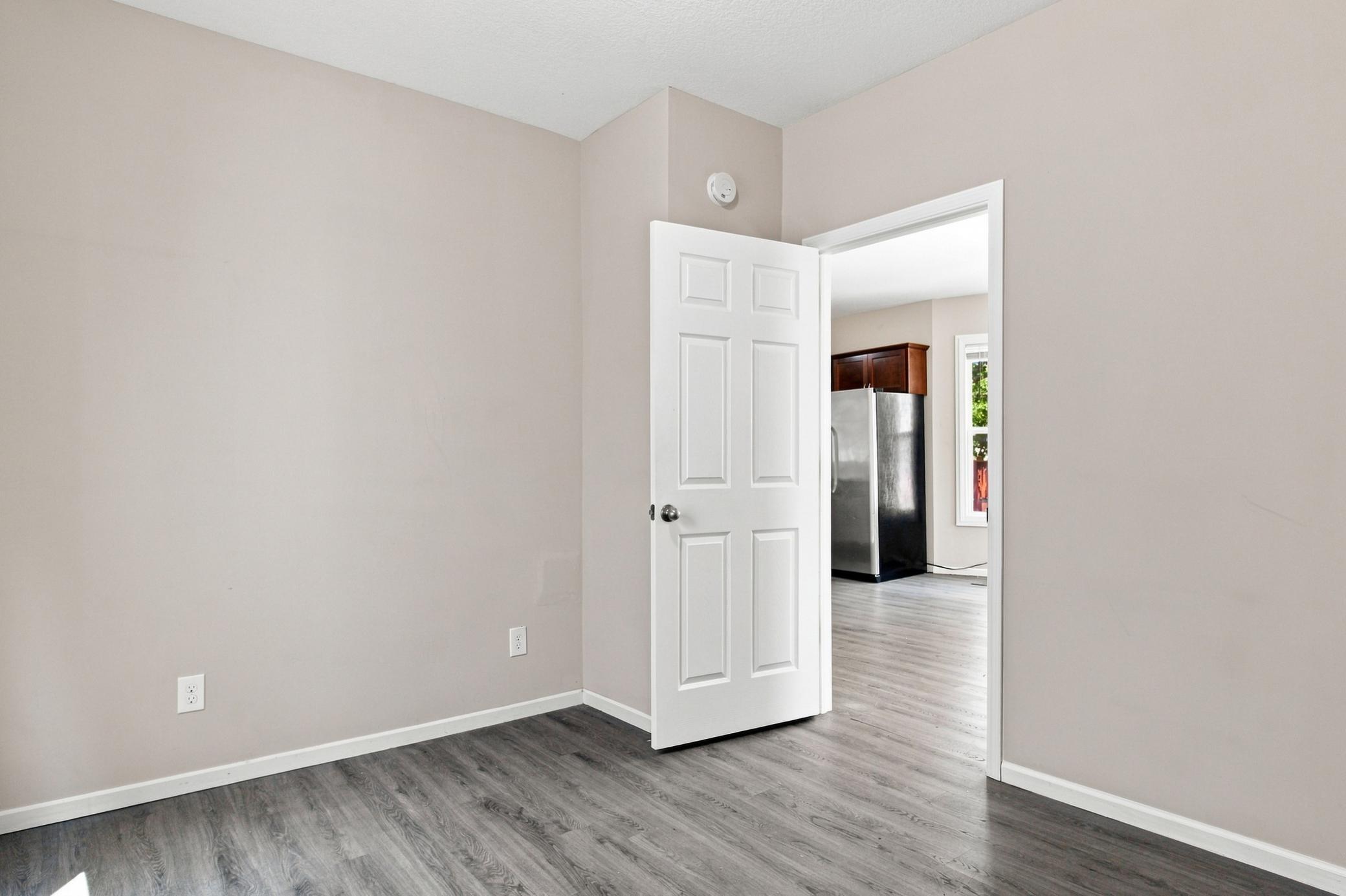 View of Residential at 969 Carroll Avenue, Saint Paul MN 55104, Saint Paul (11 of 25) - Mike Wilen | Minnesota Team Real Estate