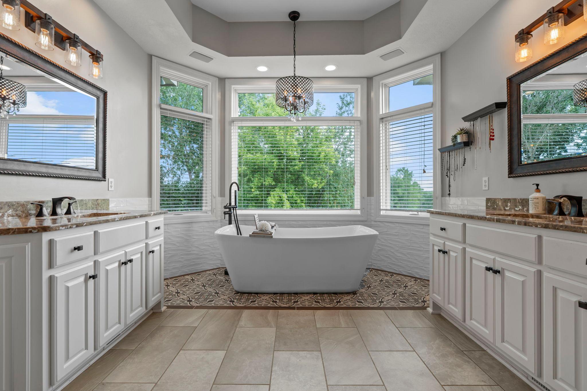 View of Residential at 584 Vista Ridge Lane, Shakopee MN 55379, Shakopee (15 of 43) - Mike Wilen | Minnesota Team Real Estate