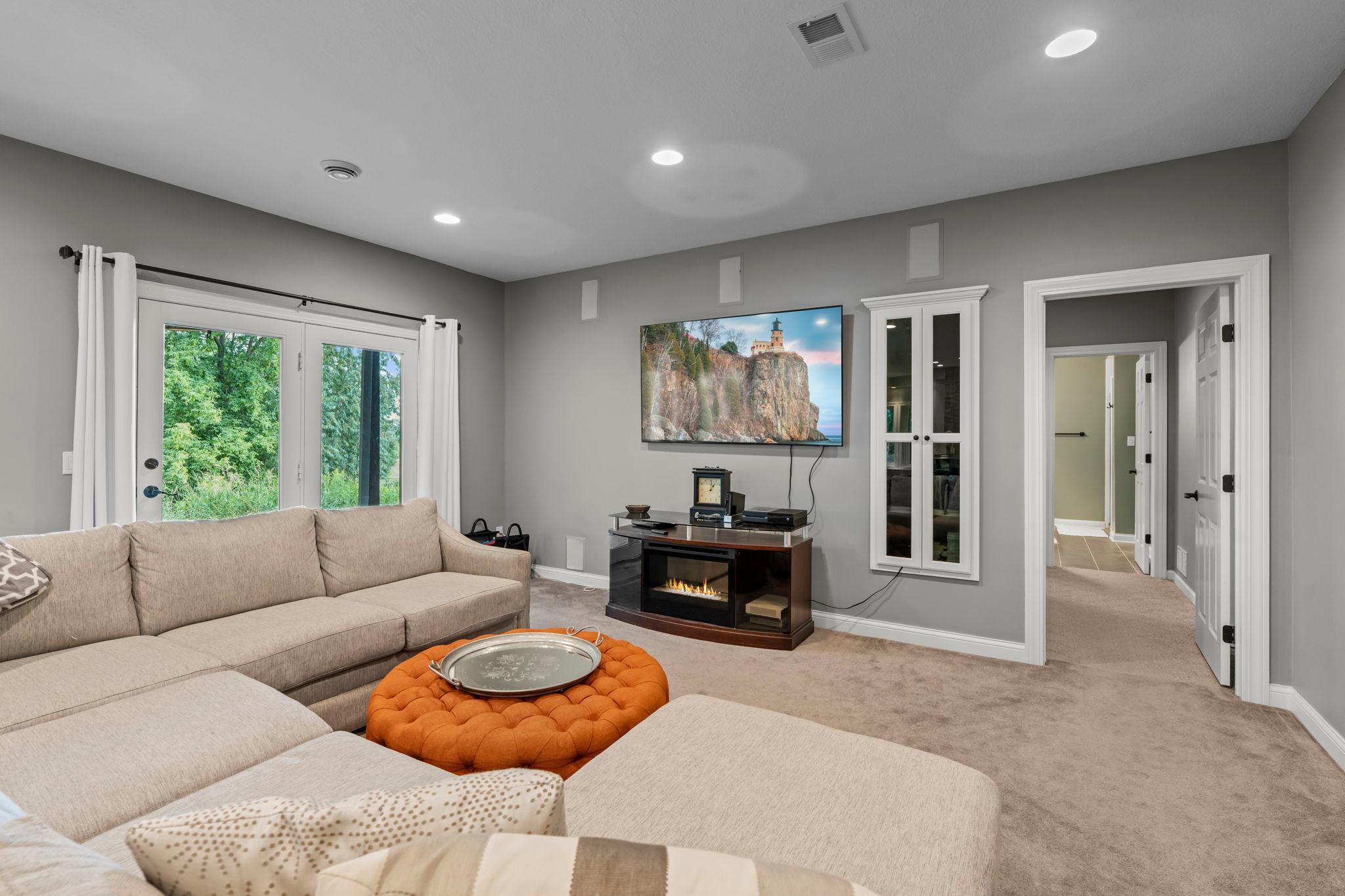 View of Residential at 584 Vista Ridge Lane, Shakopee MN 55379, Shakopee (22 of 43) - Mike Wilen | Minnesota Team Real Estate