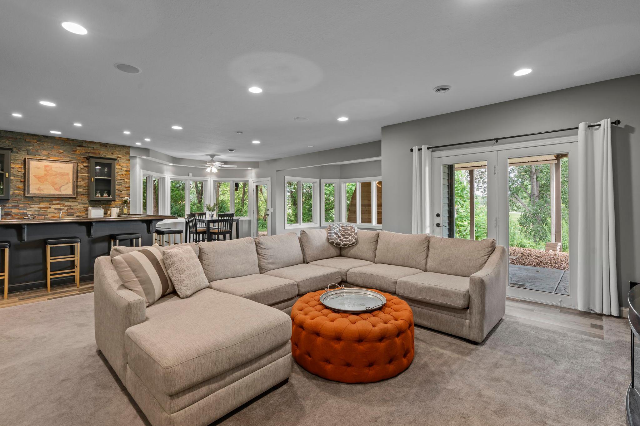 View of Residential at 584 Vista Ridge Lane, Shakopee MN 55379, Shakopee (21 of 43) - Mike Wilen | Minnesota Team Real Estate
