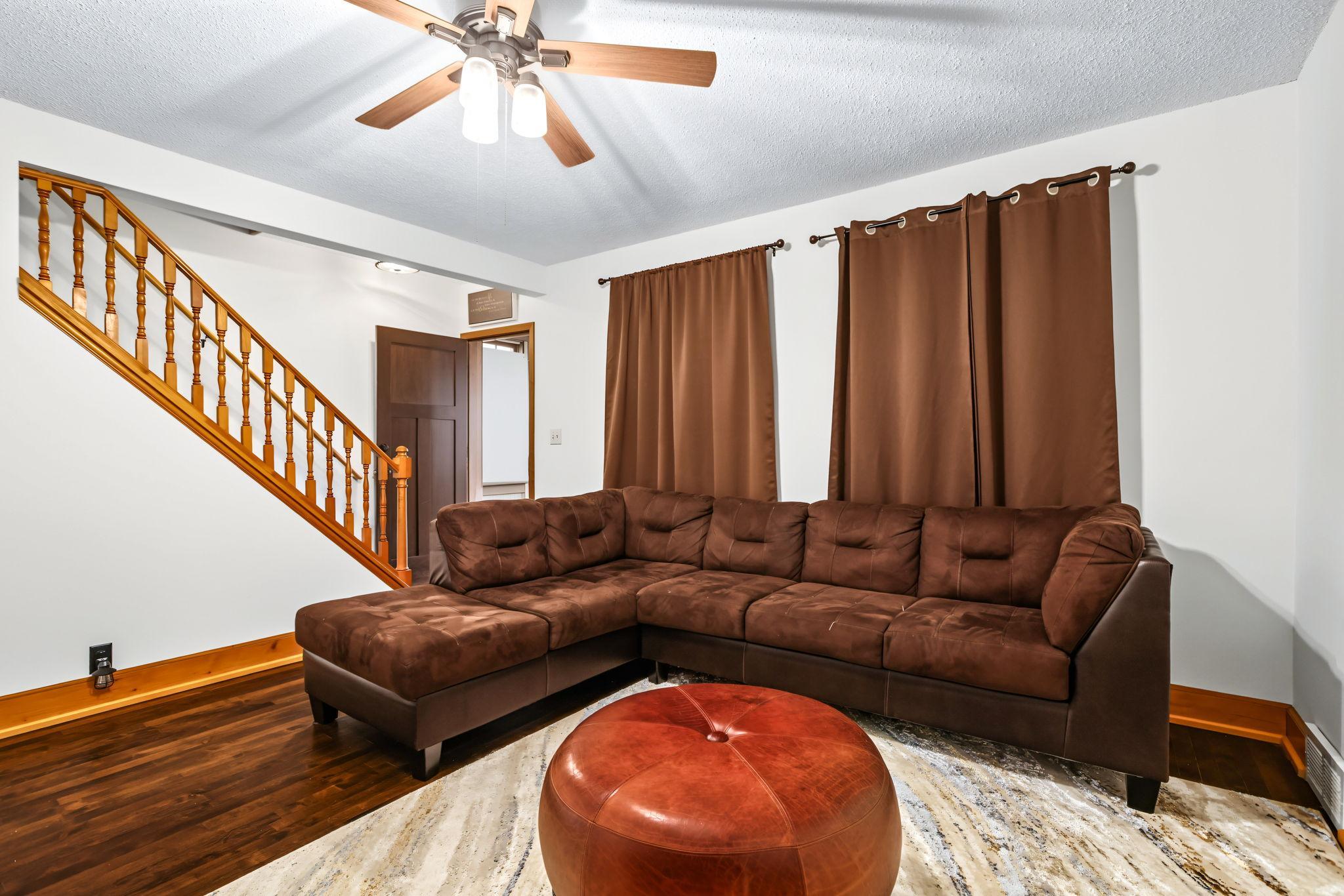View of Residential at 263 Cottage Avenue, Saint Paul MN 55117, Saint Paul (8 of 31) - Mike Wilen | Minnesota Team Real Estate