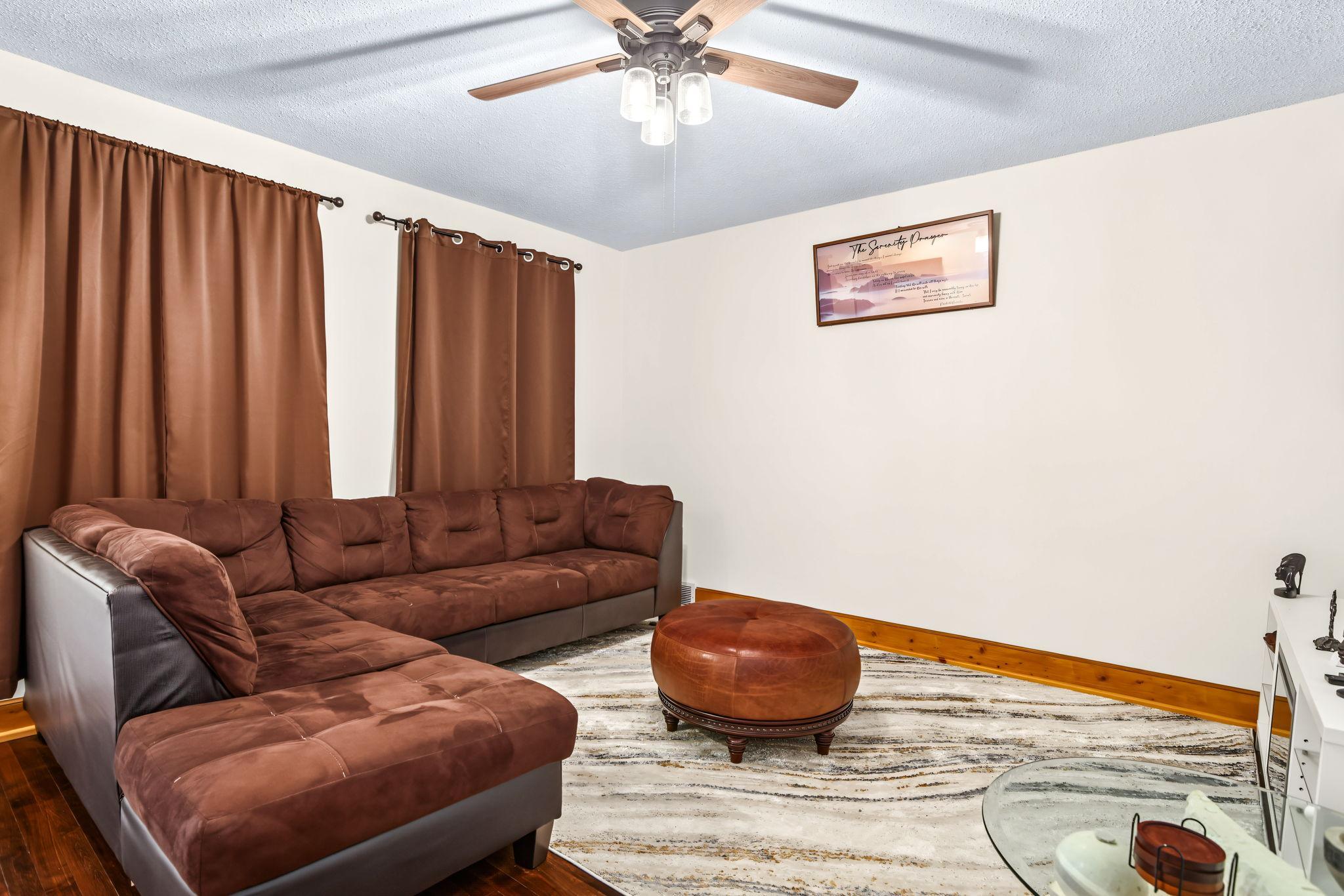 View of Residential at 263 Cottage Avenue, Saint Paul MN 55117, Saint Paul (7 of 31) - Mike Wilen | Minnesota Team Real Estate