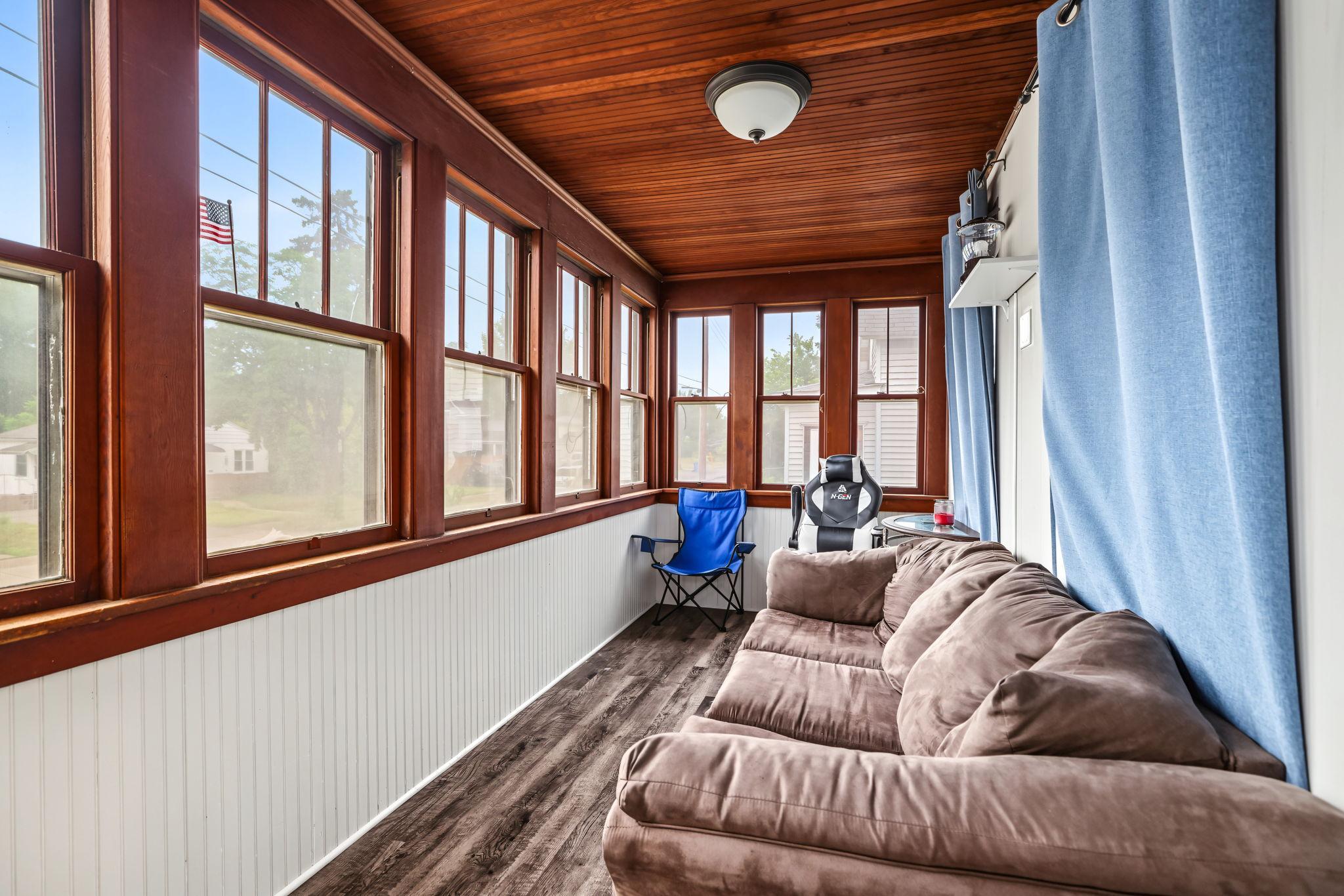 View of Residential at 263 Cottage Avenue, Saint Paul MN 55117, Saint Paul (5 of 31) - Mike Wilen | Minnesota Team Real Estate