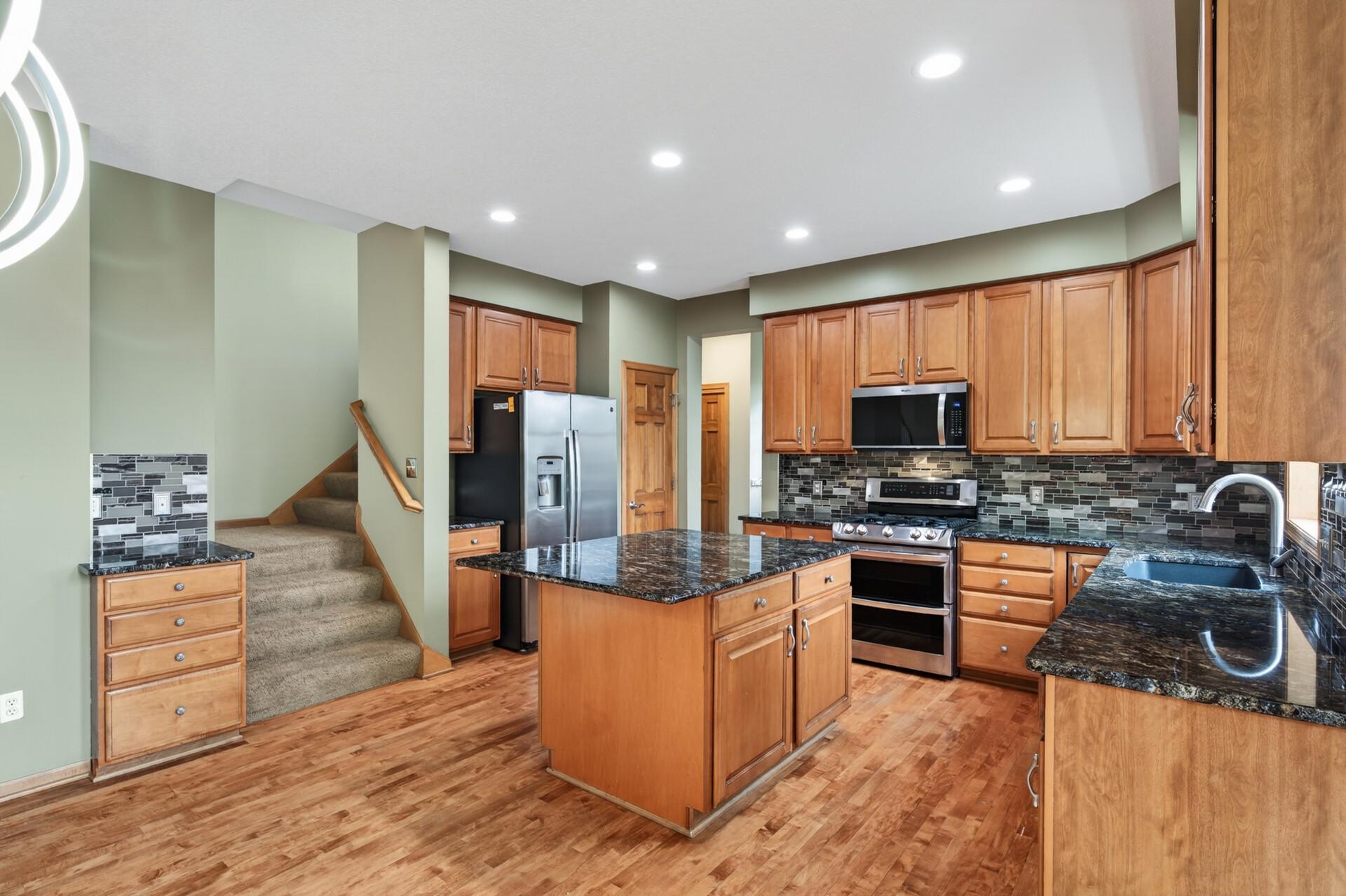 View of Residential at 16555 77th Circle, Maple Grove MN 55311, Maple Grove (6 of 81) - Mike Wilen | Minnesota Team Real Estate