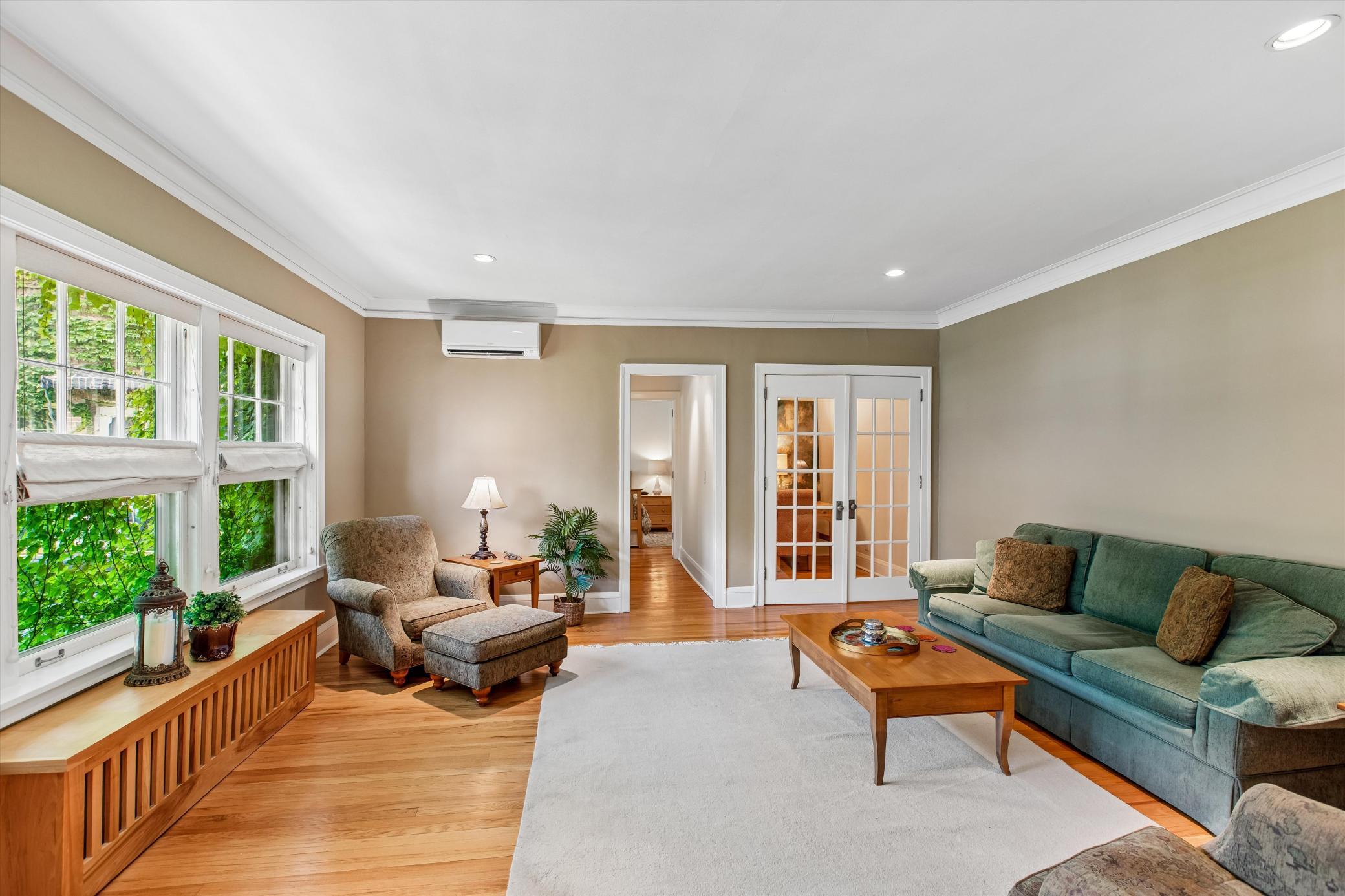 View of Residential at 2521 Humboldt Avenue #309, Minneapolis MN 55405, Minneapolis (12 of 31) - Mike Wilen | Minnesota Team Real Estate
