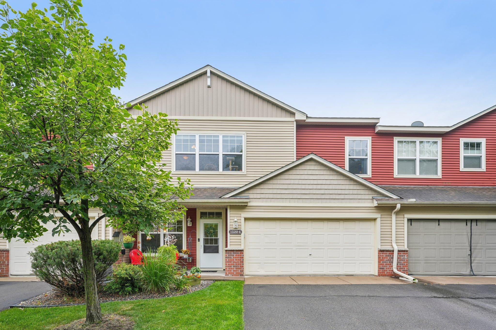 View of (TH) Side x Side at 15588 Emerald Drive, Hugo - Mike Wilen | Minnesota Team Real Estate