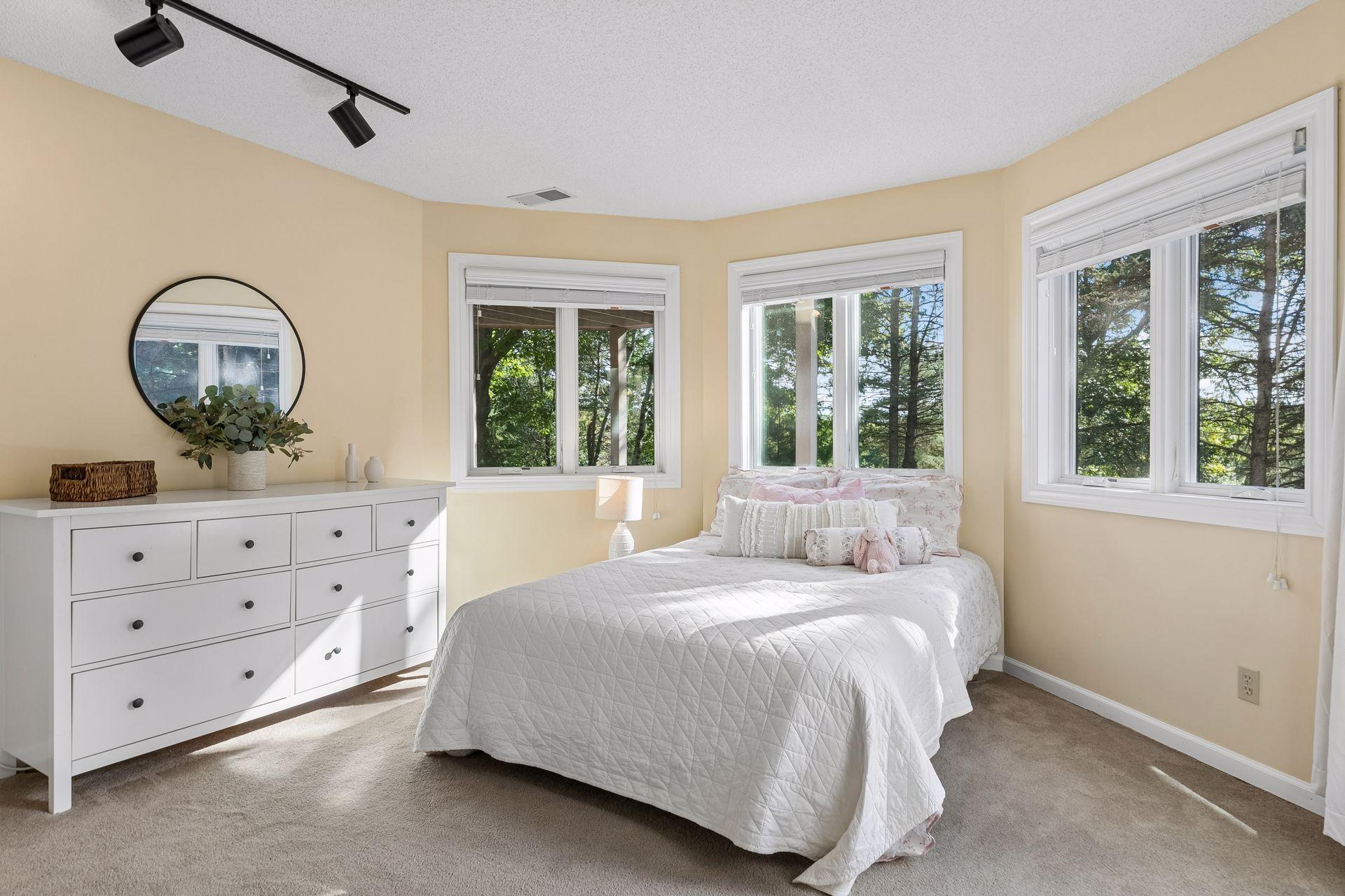 View of Residential at 685 Valley View Court, Shoreview MN 55126, Shoreview (45 of 60) - Mike Wilen | Minnesota Team Real Estate