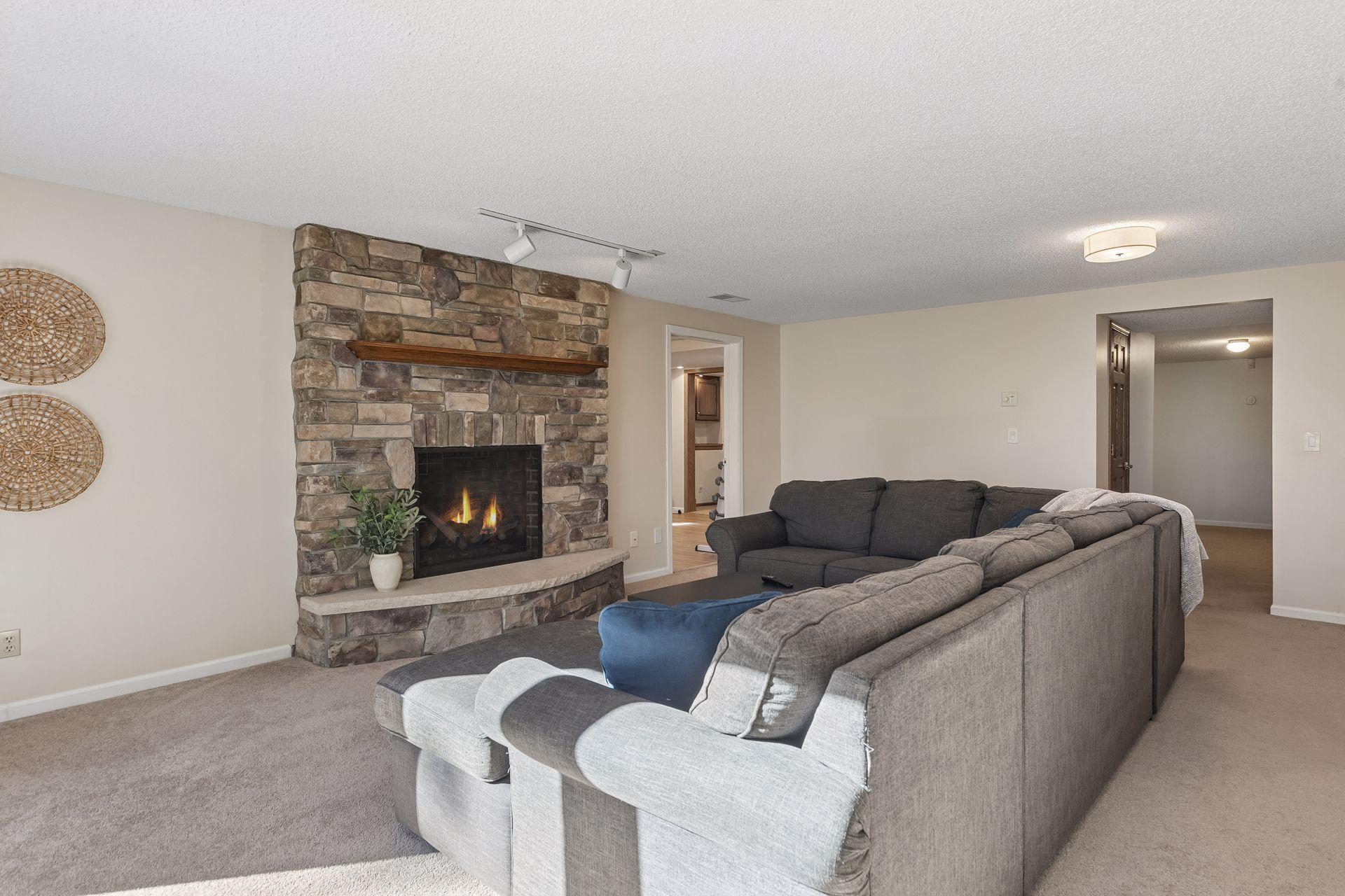 View of Residential at 685 Valley View Court, Shoreview MN 55126, Shoreview (41 of 60) - Mike Wilen | Minnesota Team Real Estate