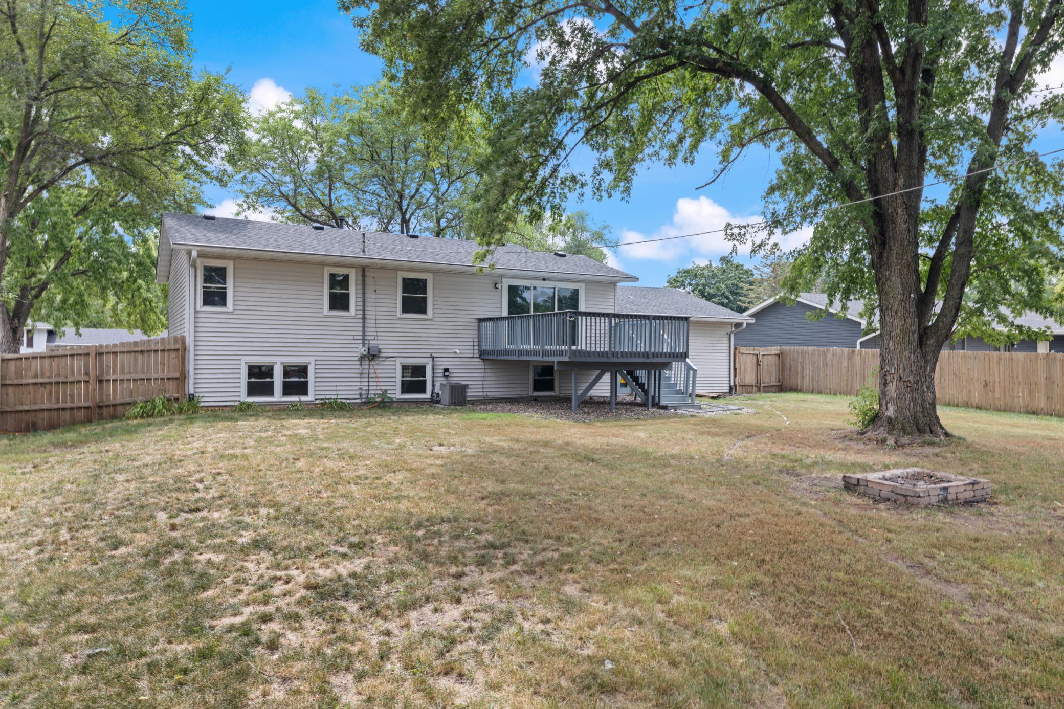 View of Residential at 893 Whitney Drive, Apple Valley MN 55124, Apple Valley (22 of 34) - Mike Wilen | Minnesota Team Real Estate