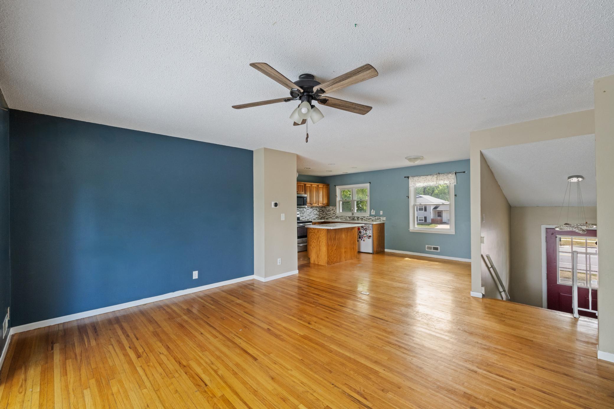 View of Residential at 893 Whitney Drive, Apple Valley MN 55124, Apple Valley (7 of 34) - Mike Wilen | Minnesota Team Real Estate