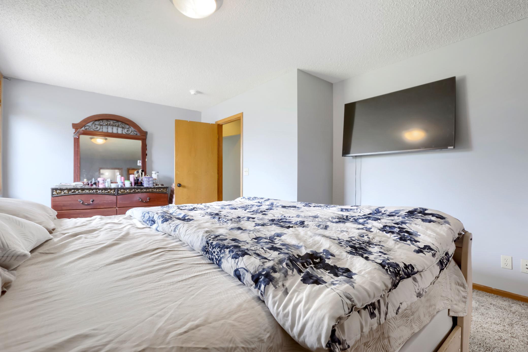 View of Residential at 10837 Mississippi Drive, Brooklyn Park MN 55443, Brooklyn Park (16 of 33) - Mike Wilen | Minnesota Team Real Estate
