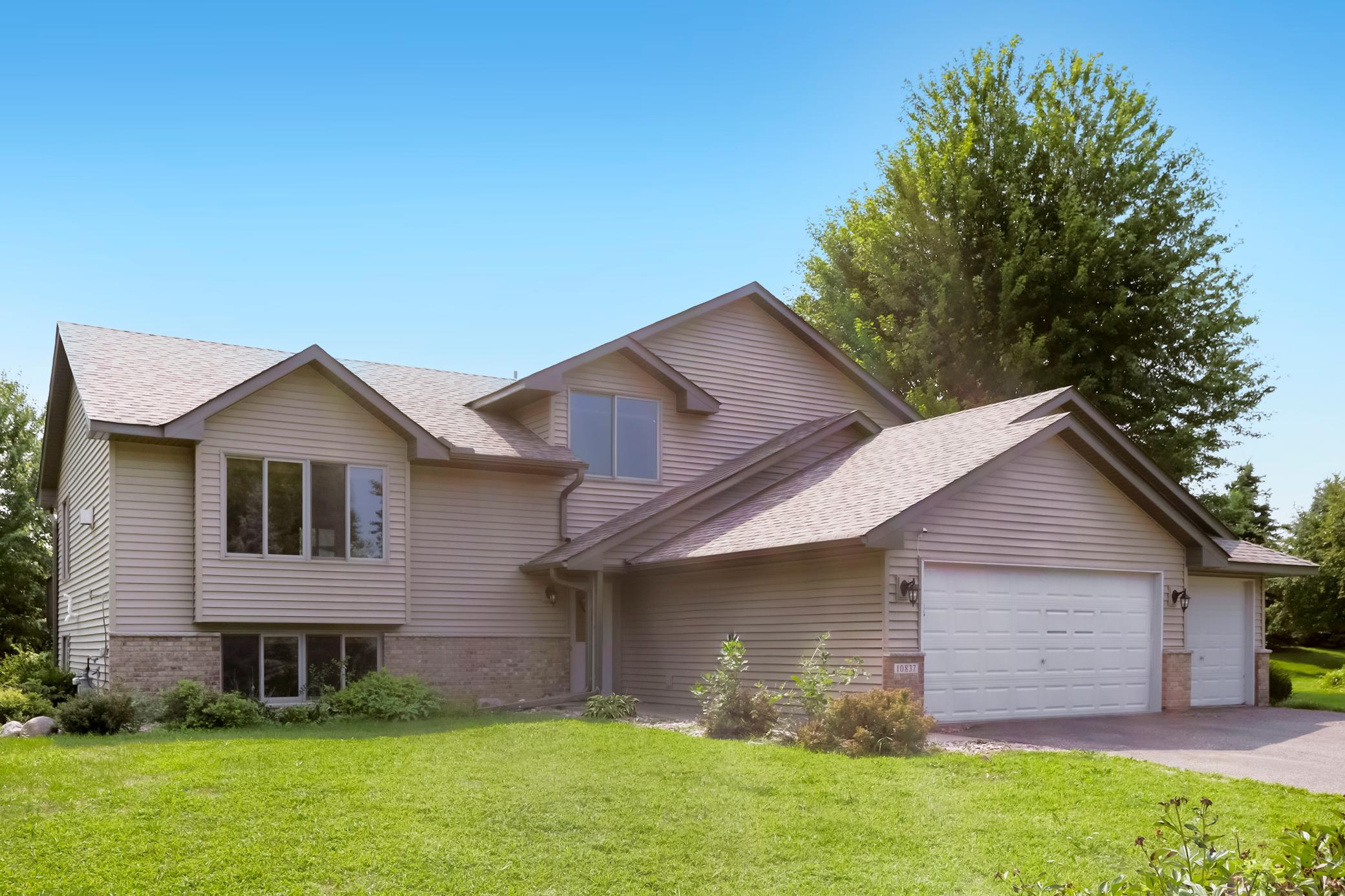 View of Residential at 10837 Mississippi Drive, Brooklyn Park MN 55443, Brooklyn Park (2 of 33) - Mike Wilen | Minnesota Team Real Estate