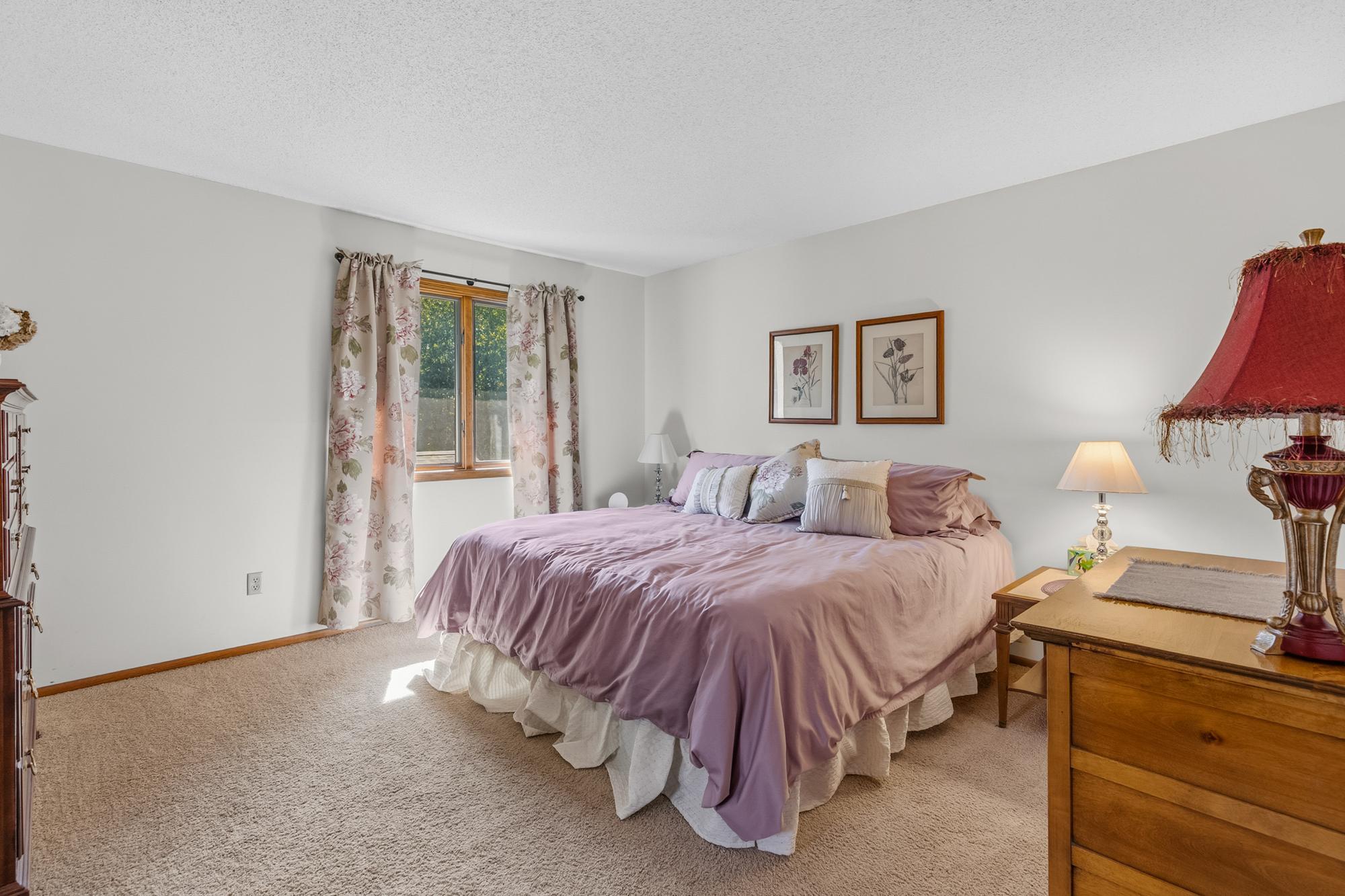 View of Residential at 5590 Brickstone Court, Shoreview MN 55126, Shoreview (14 of 26) - Mike Wilen | Minnesota Team Real Estate