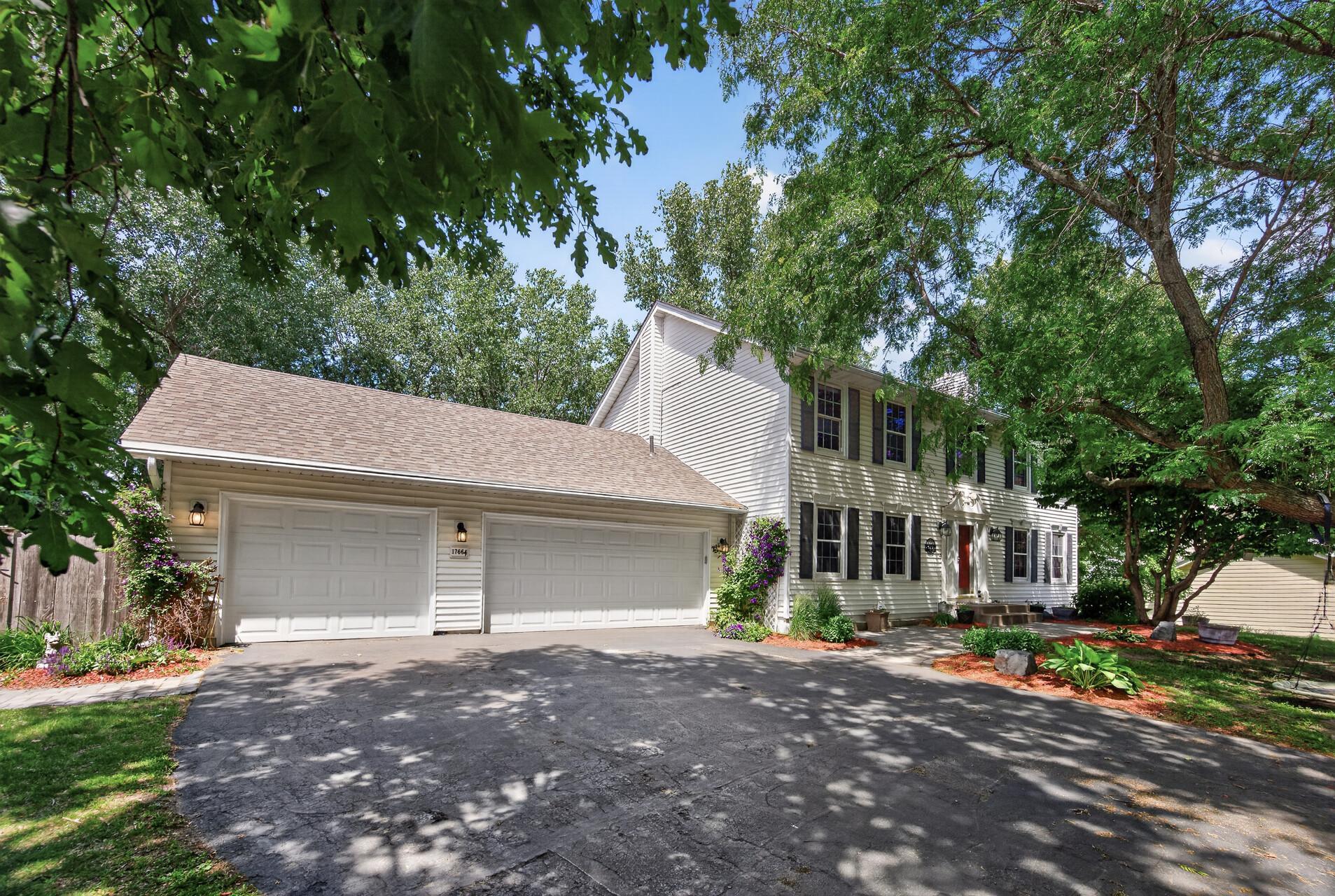 View of Single Family at 17664 Kettering Trail, Lakeville - Mike Wilen | Minnesota Team Real Estate