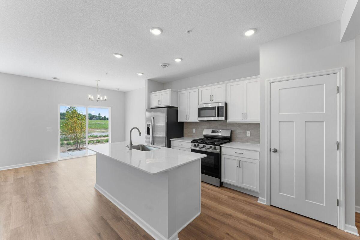 View of (TH) Side x Side at 675 Tulare Terrace, Newport - Mike Wilen | Minnesota Team Real Estate