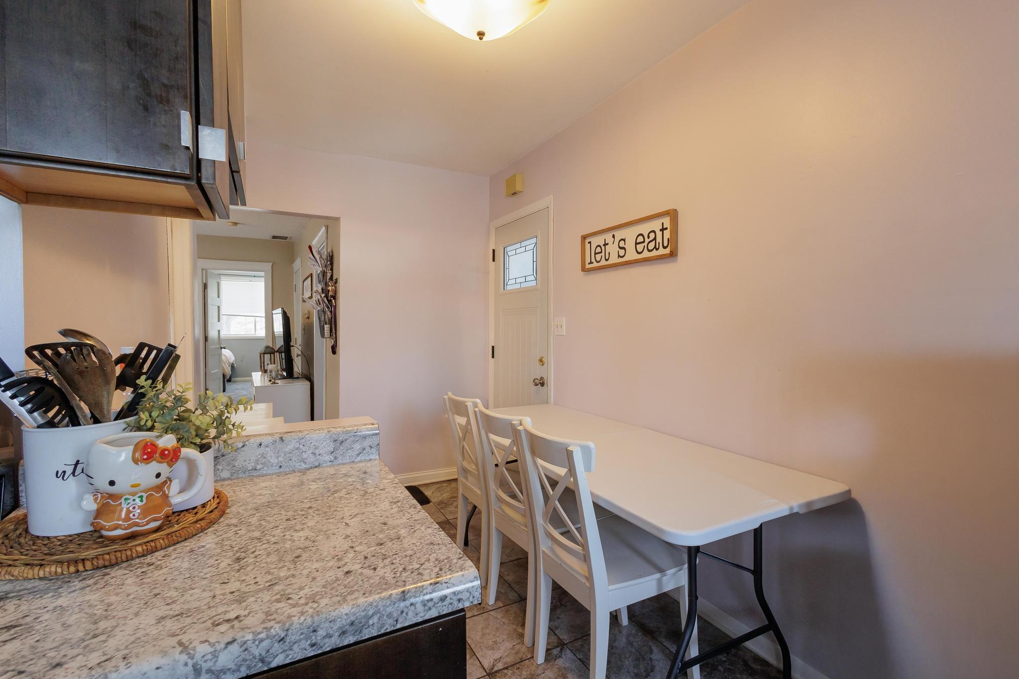 View of Residential Income at 3427 Garfield Avenue, Minneapolis MN 55408, Minneapolis (14 of 25) - Mike Wilen | Minnesota Team Real Estate