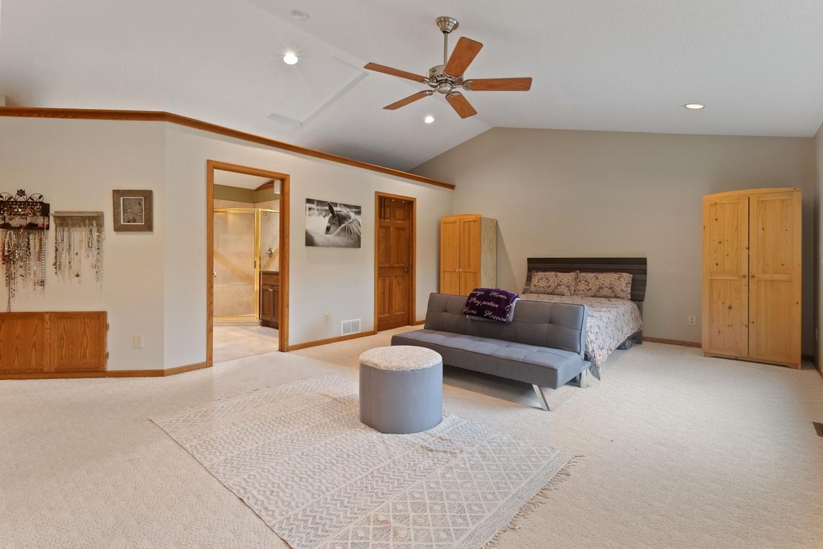 View of Residential at 7020 Beacon Circle, Eden Prairie MN 55346, Eden Prairie (21 of 36) - Mike Wilen | Minnesota Team Real Estate