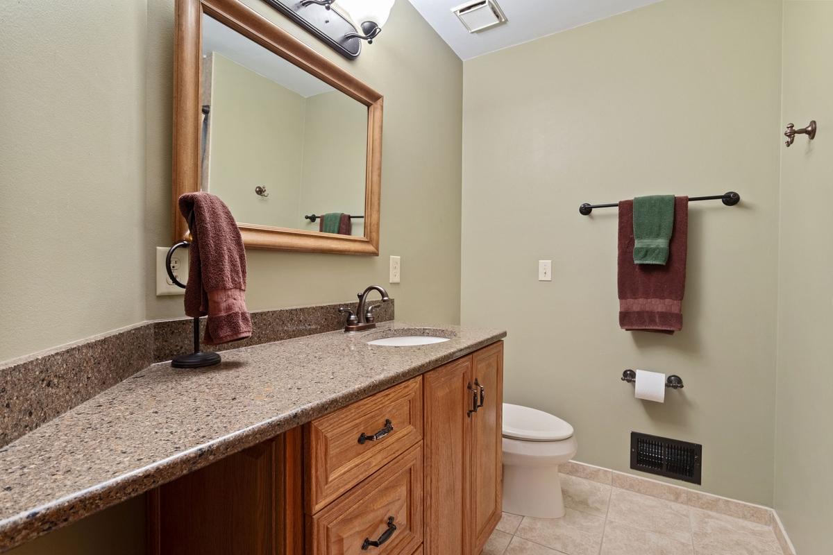 View of Residential at 7020 Beacon Circle, Eden Prairie MN 55346, Eden Prairie (32 of 36) - Mike Wilen | Minnesota Team Real Estate