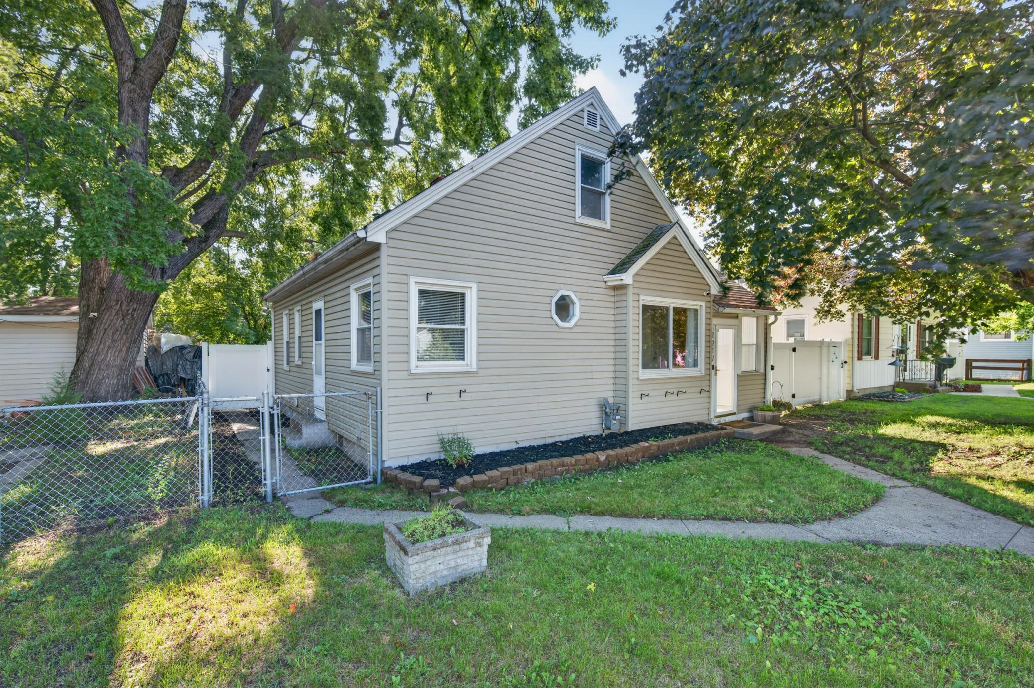 View of Single Family at 1217 7th Avenue, South Saint Paul - Mike Wilen | Minnesota Team Real Estate