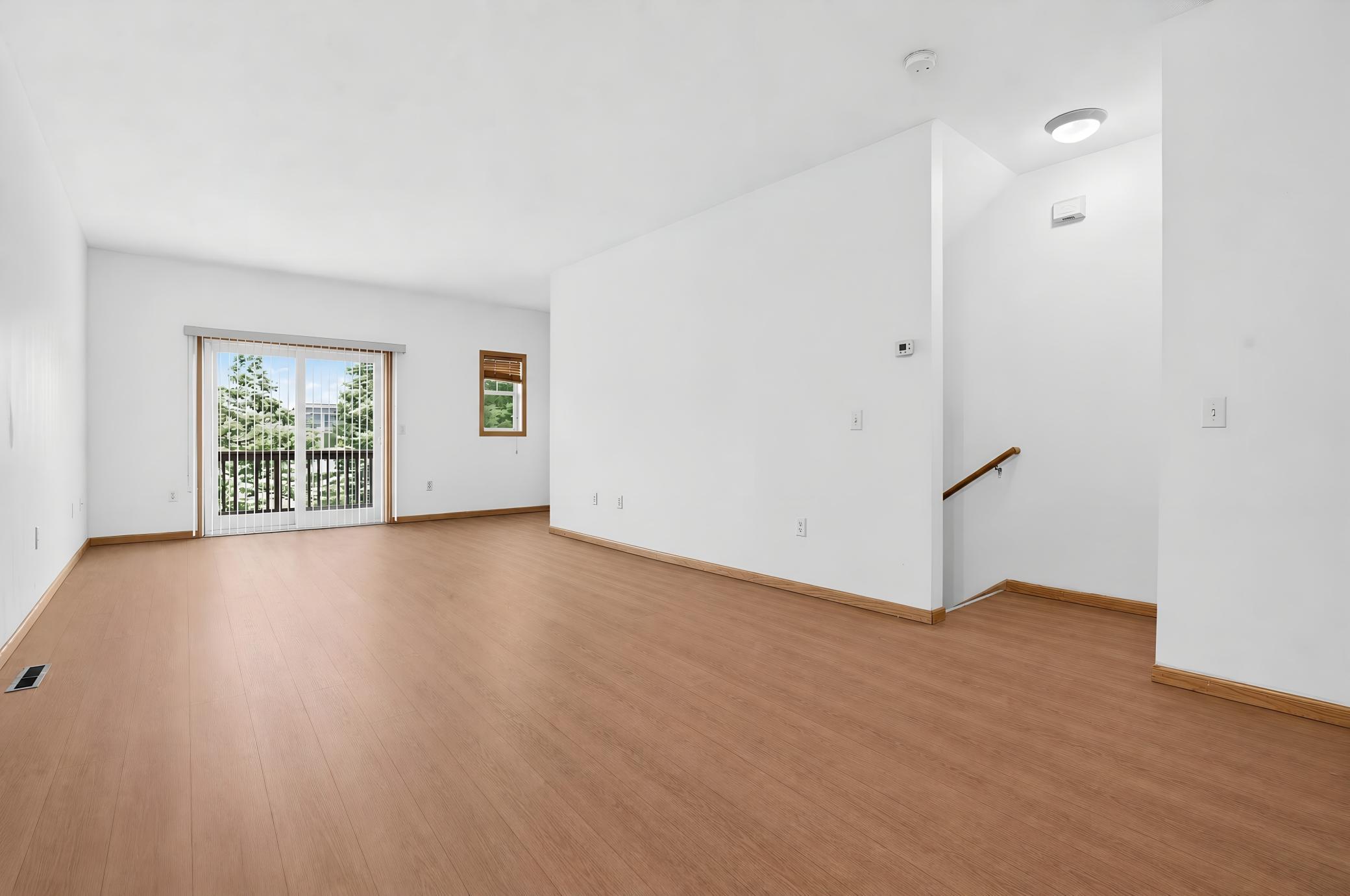 View of Residential at 1473 Magnolia Avenue, Saint Paul MN 55106, Saint Paul (5 of 35) - Mike Wilen | Minnesota Team Real Estate