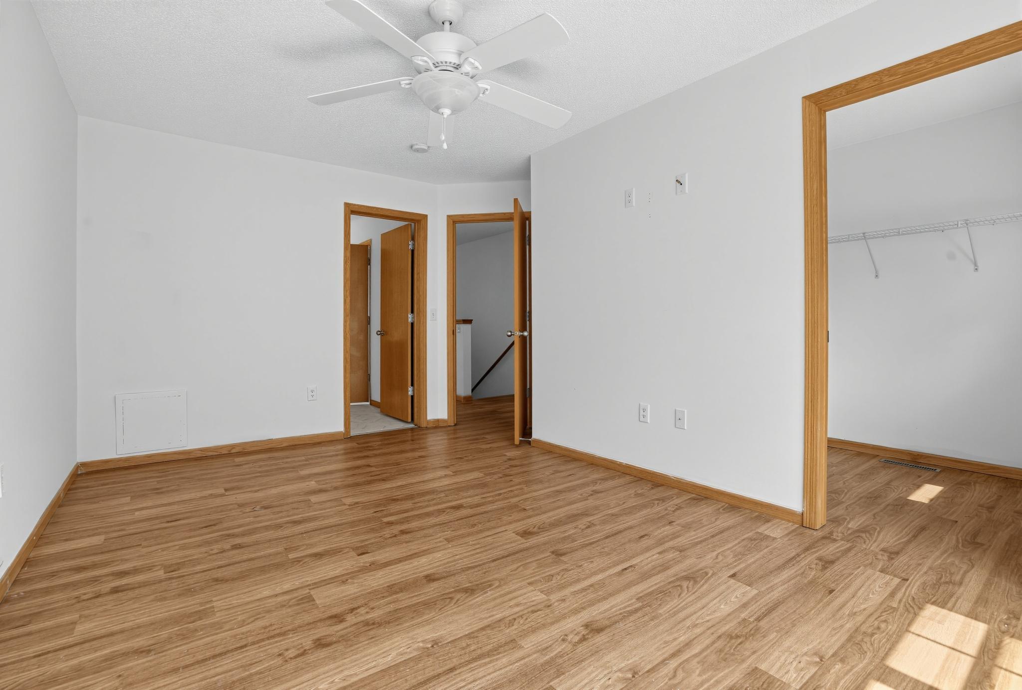 View of Residential at 1473 Magnolia Avenue, Saint Paul MN 55106, Saint Paul (27 of 35) - Mike Wilen | Minnesota Team Real Estate