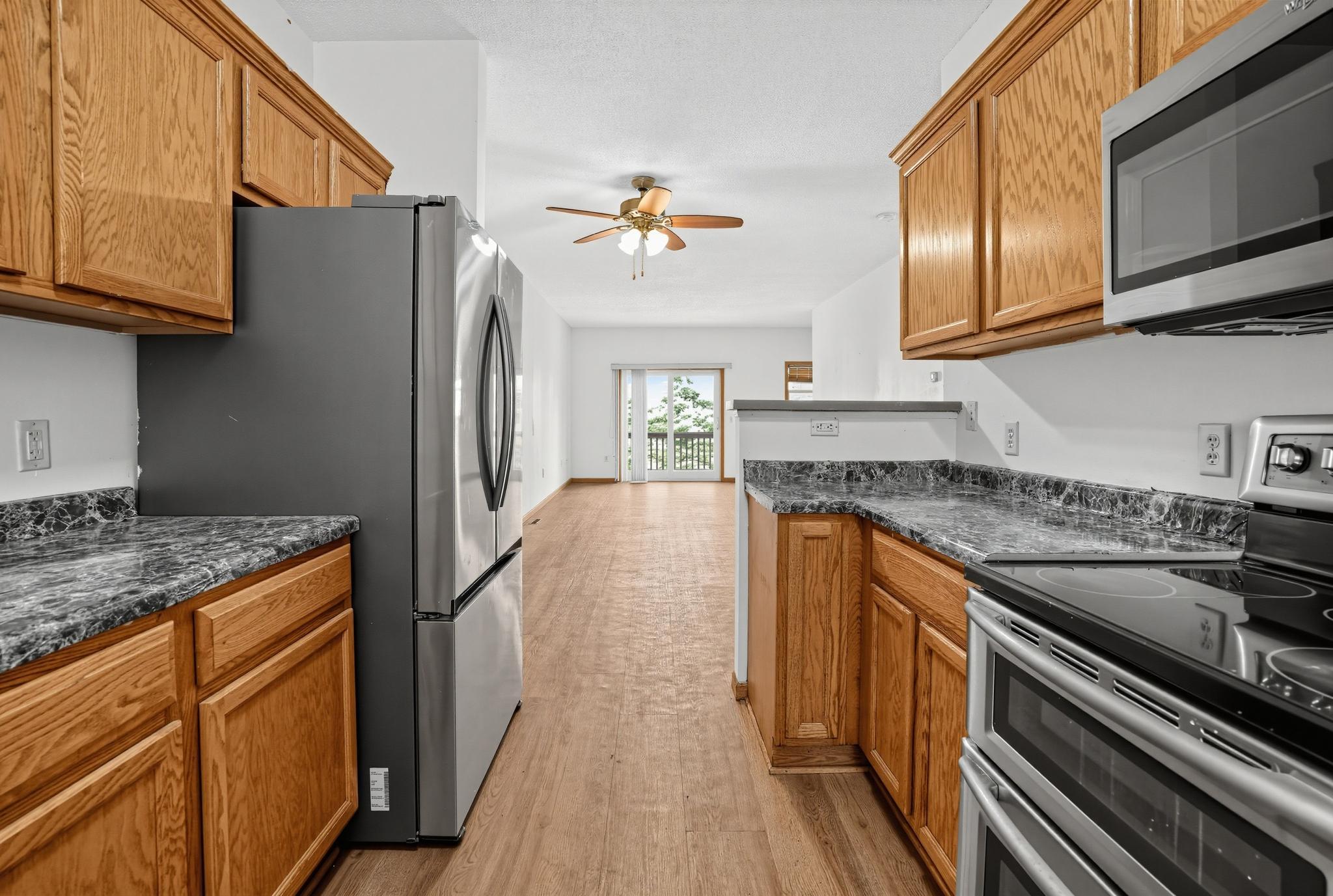 View of Residential at 1473 Magnolia Avenue, Saint Paul MN 55106, Saint Paul (11 of 35) - Mike Wilen | Minnesota Team Real Estate