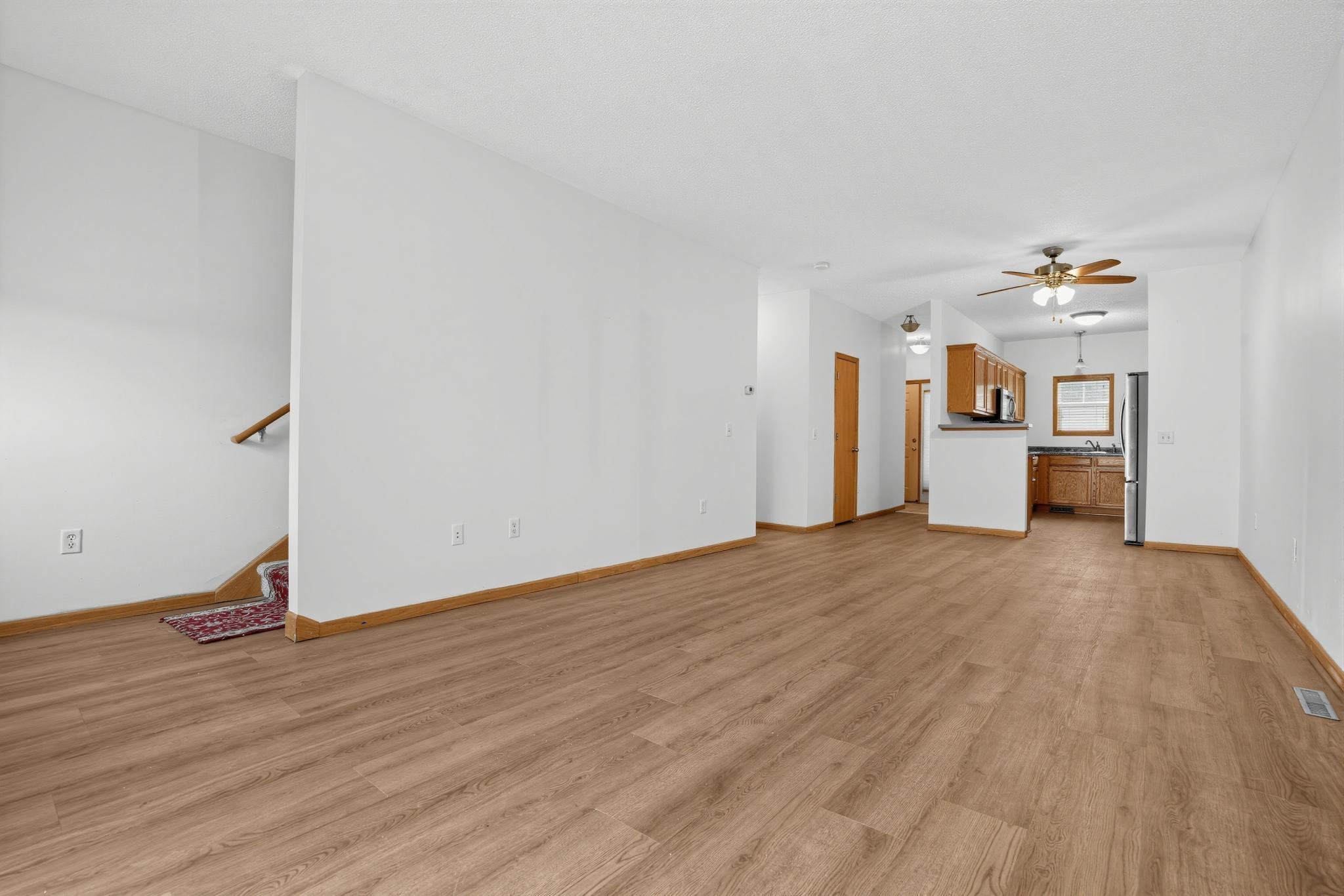 View of Residential at 1473 Magnolia Avenue, Saint Paul MN 55106, Saint Paul (14 of 35) - Mike Wilen | Minnesota Team Real Estate