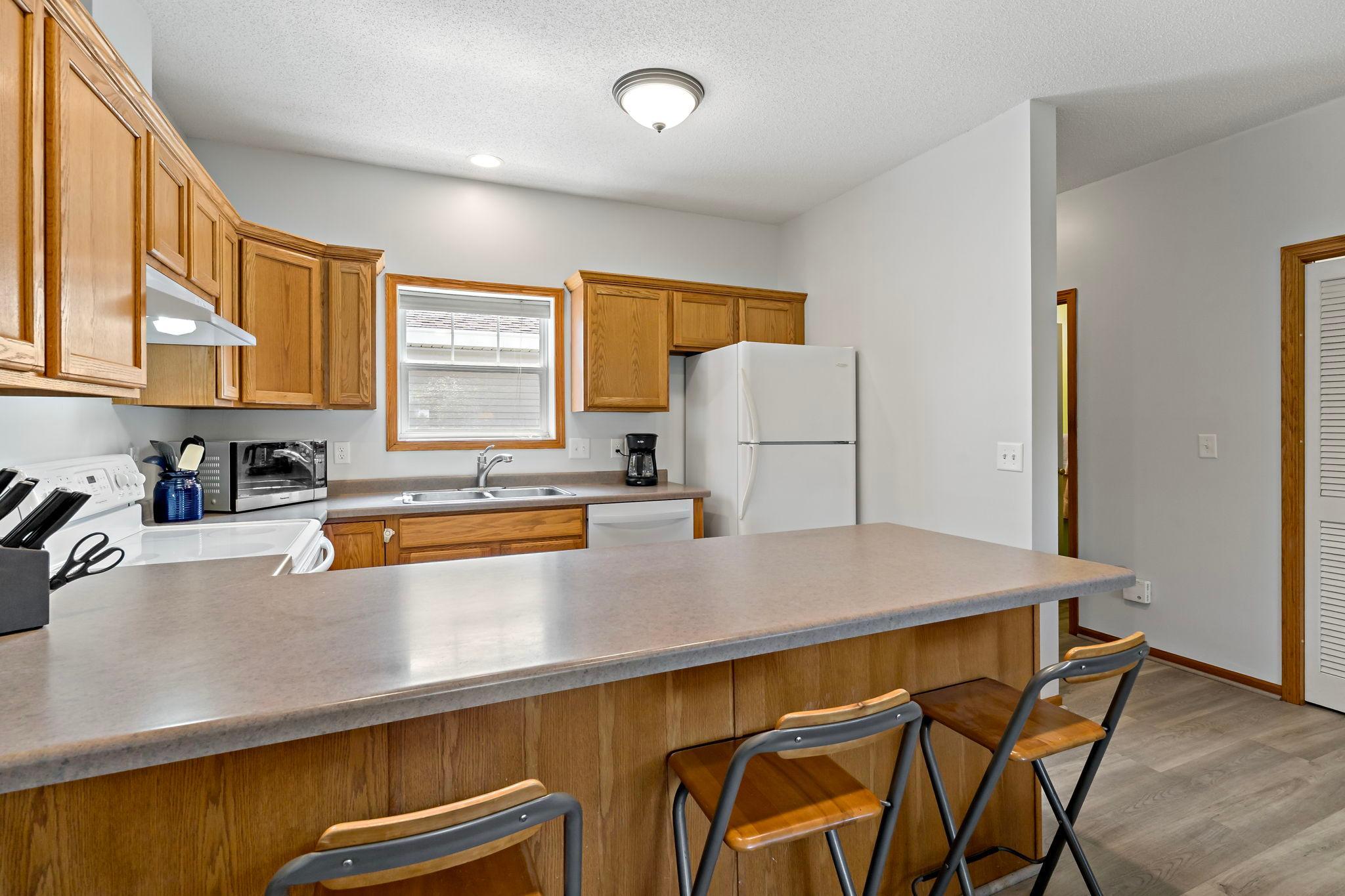 View of Residential at 2935 Hemingway Drive, Chaska MN 55318, Chaska (17 of 28) - Mike Wilen | Minnesota Team Real Estate