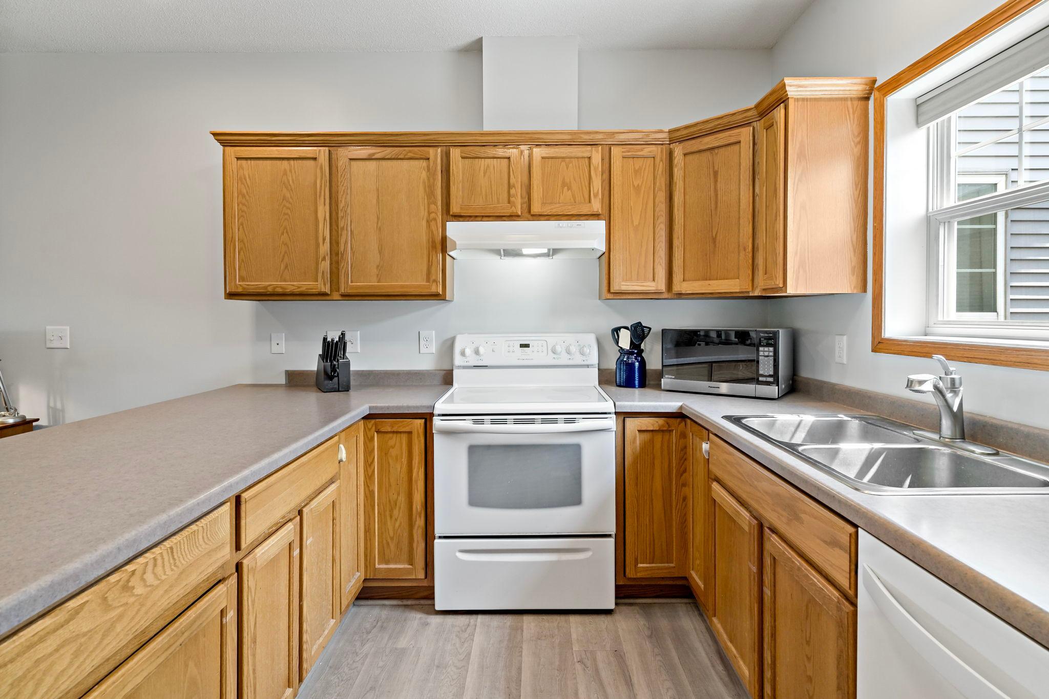 View of Residential at 2935 Hemingway Drive, Chaska MN 55318, Chaska (16 of 28) - Mike Wilen | Minnesota Team Real Estate
