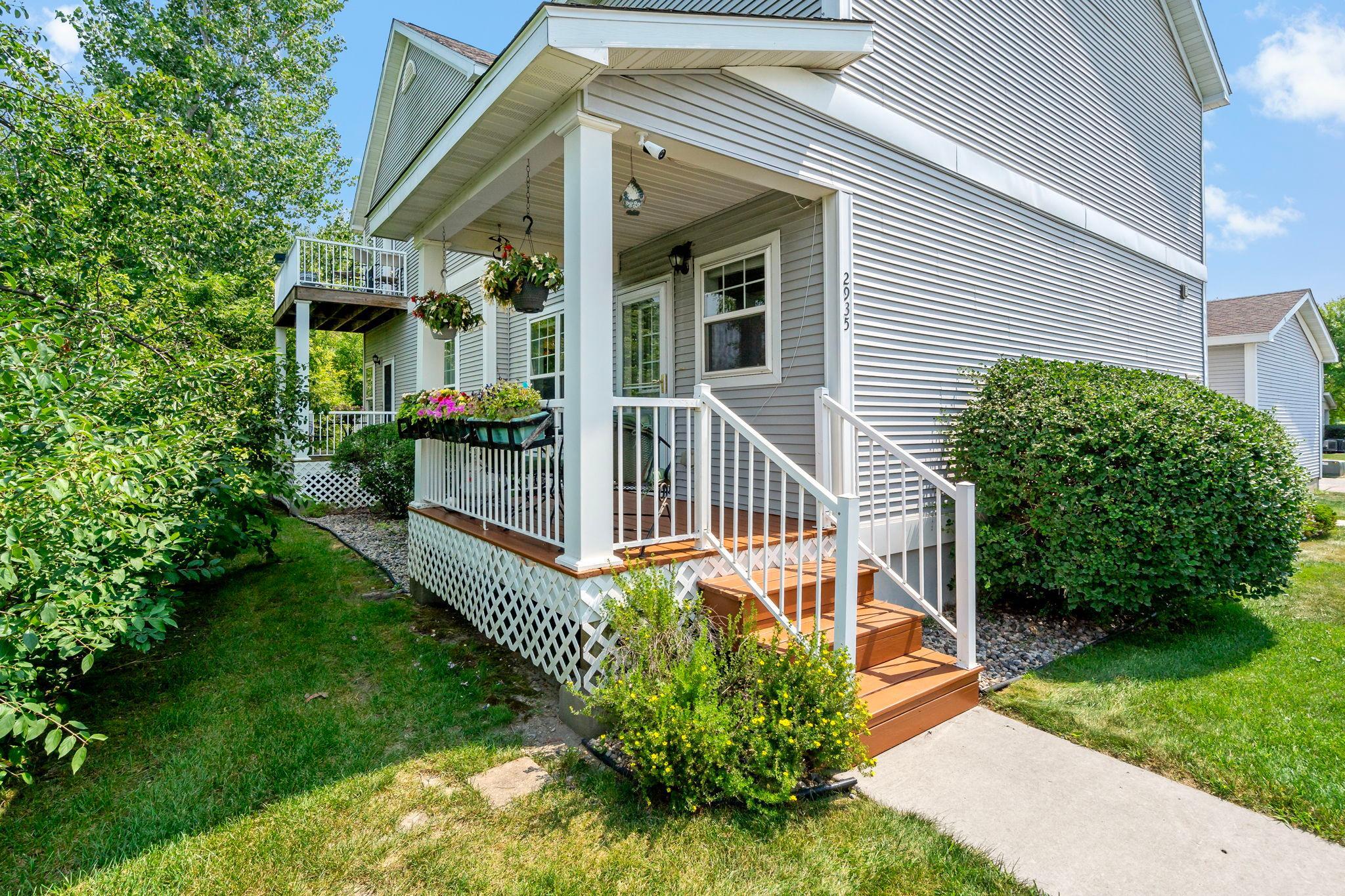View of Residential at 2935 Hemingway Drive, Chaska MN 55318, Chaska (4 of 28) - Mike Wilen | Minnesota Team Real Estate