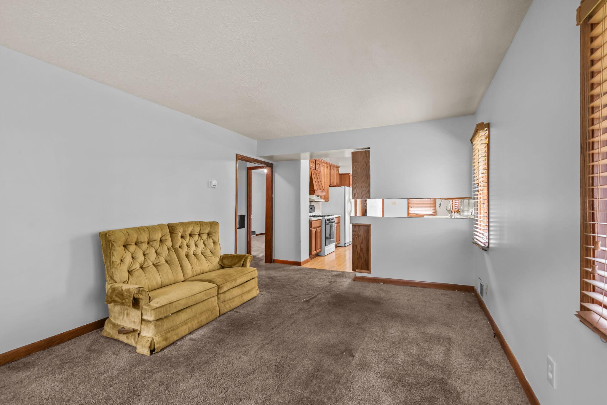 View of Residential at 4653 Jackson Street, Hilltop MN 55421, Hilltop (8 of 17) - Mike Wilen | Minnesota Team Real Estate