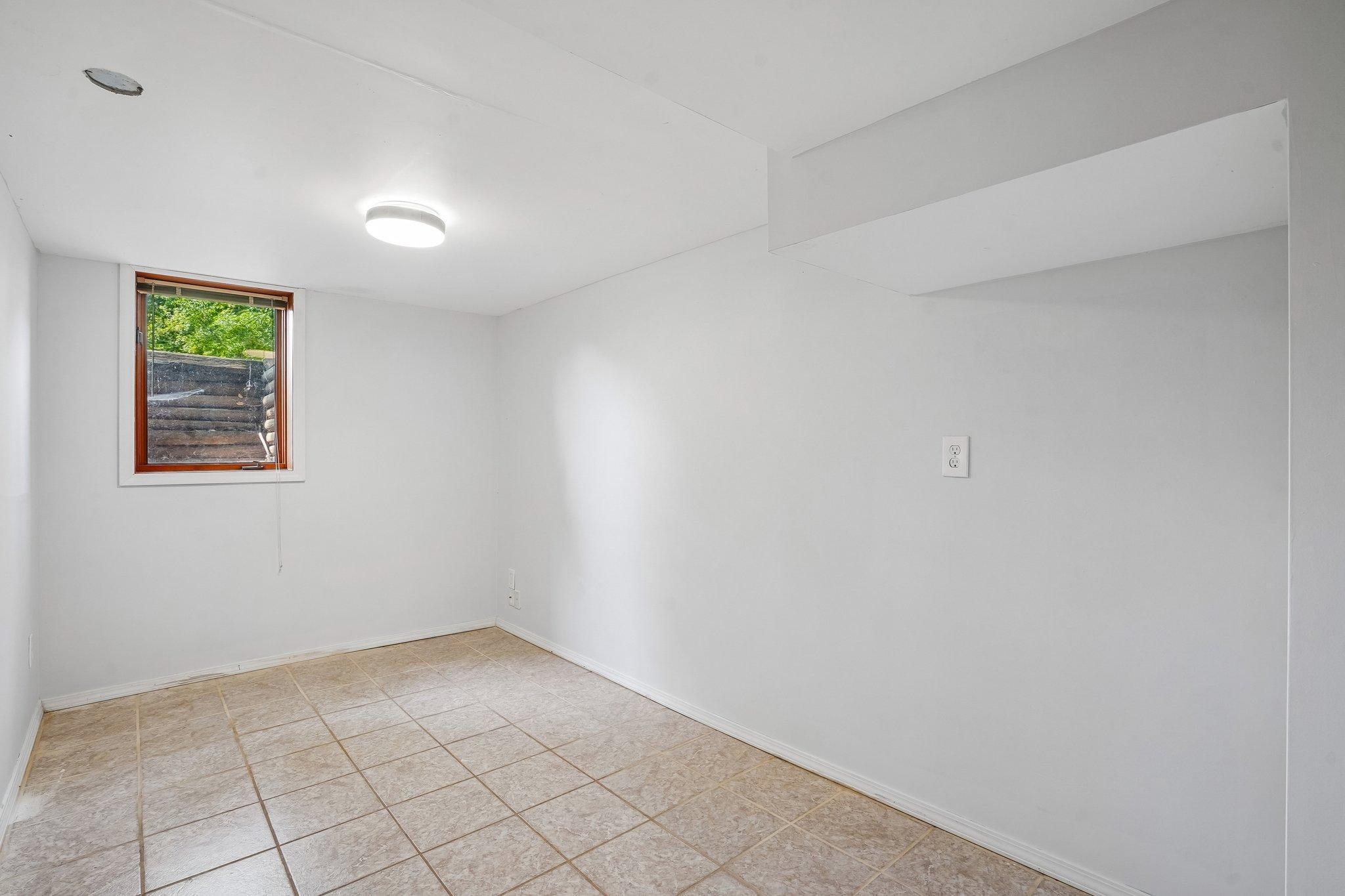 View of Residential at 15204 Lead Street, Burnsville MN 55306, Burnsville (29 of 40) - Mike Wilen | Minnesota Team Real Estate