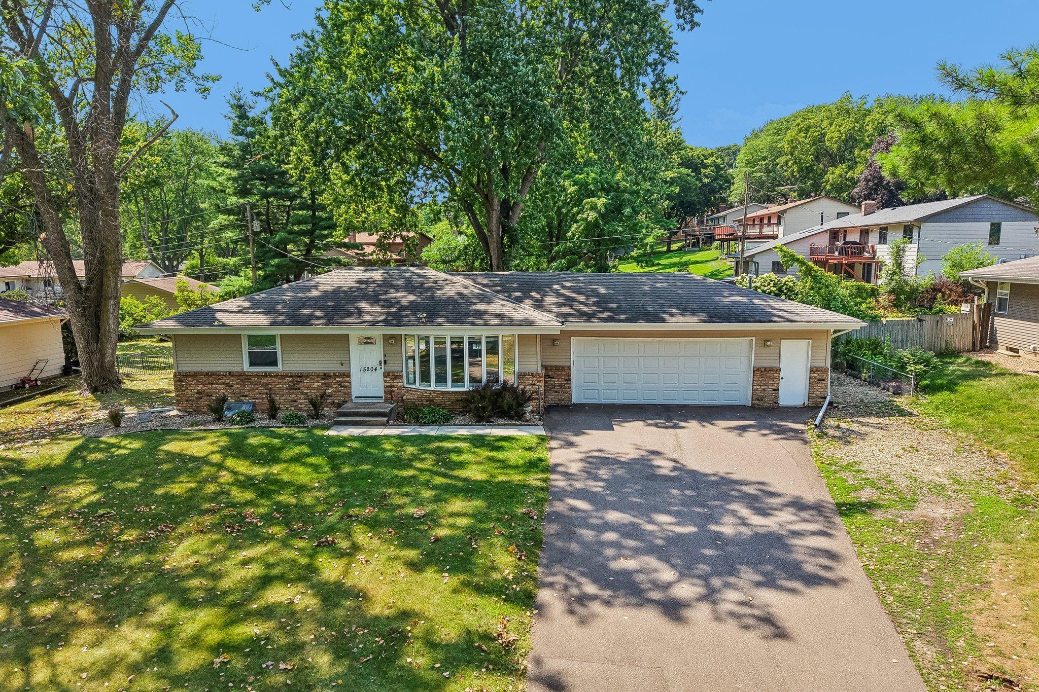 View of Residential at 15204 Lead Street, Burnsville MN 55306, Burnsville (3 of 40) - Mike Wilen | Minnesota Team Real Estate