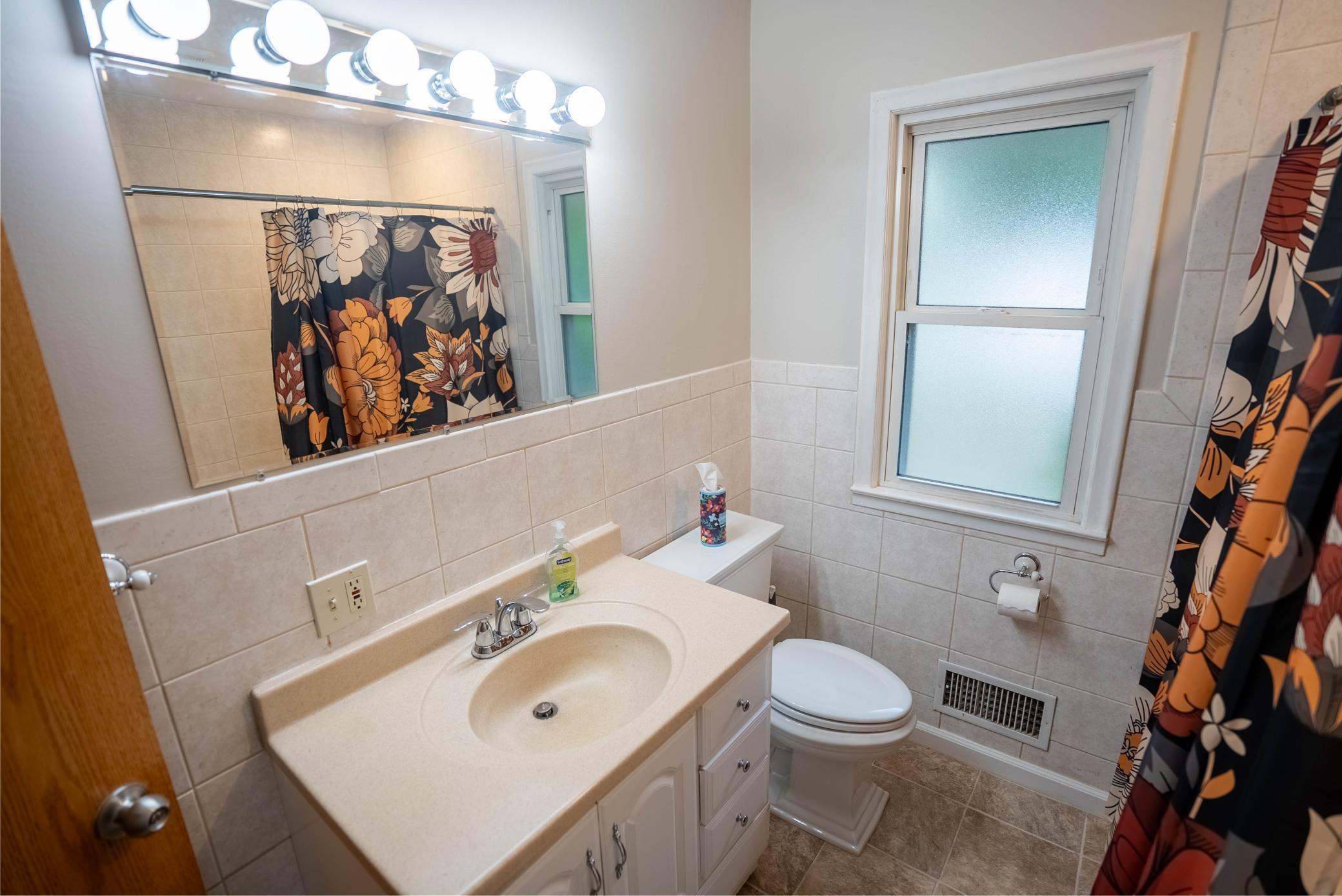 View of Residential at 560 115th Avenue, Coon Rapids MN 55448, Coon Rapids (25 of 46) - Mike Wilen | Minnesota Team Real Estate